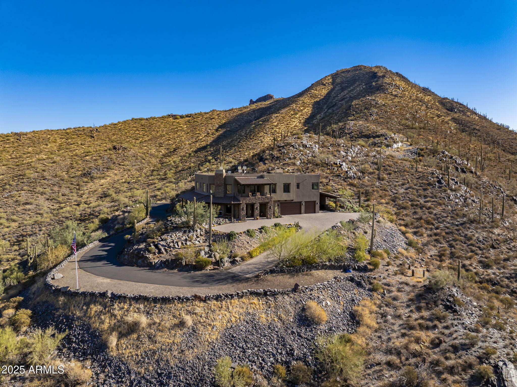 Black Mountain Ridgeline-Endless Sunrise/Sunset Views high above Cave Creek! - Residential