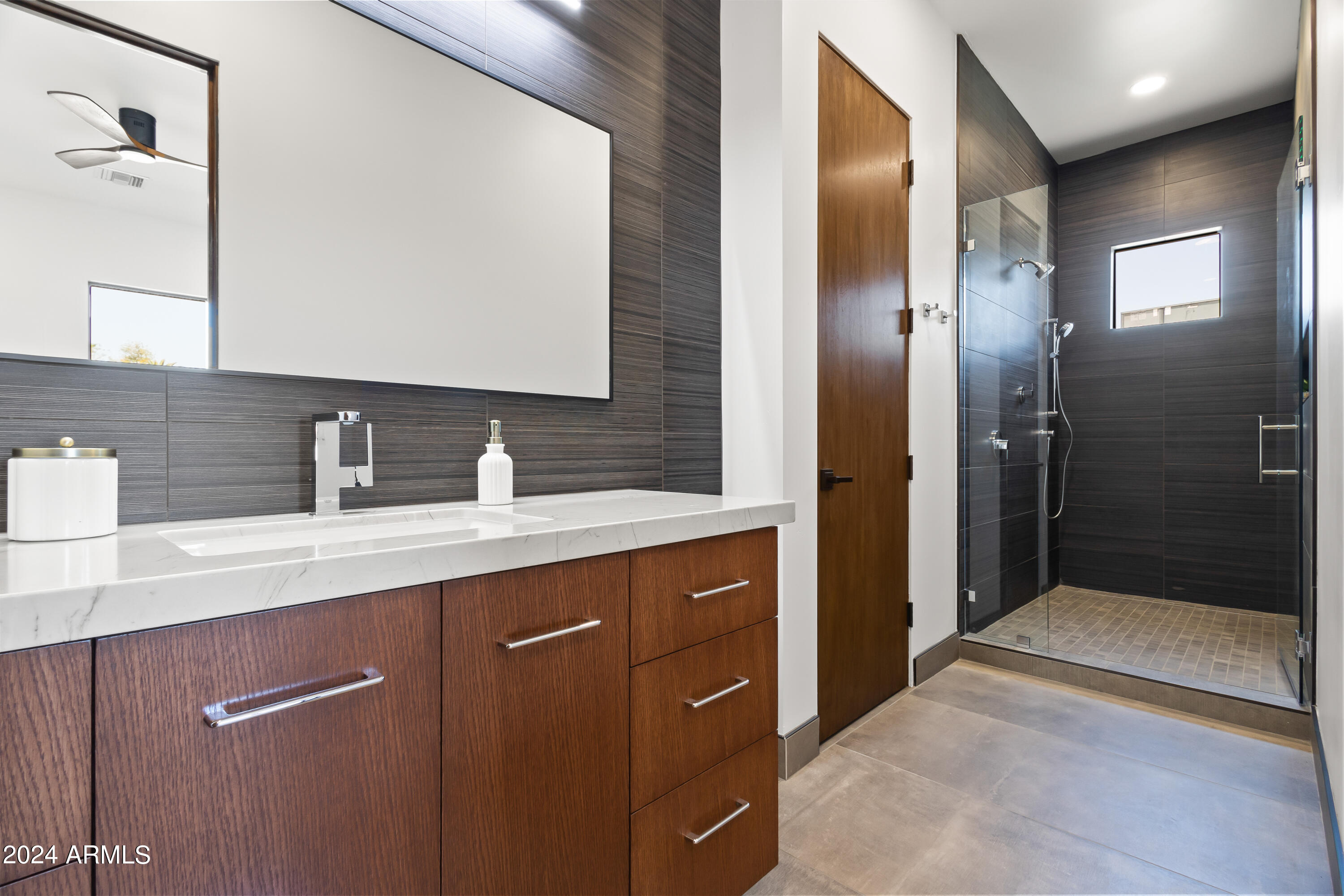 COUNTRY ESTATES UNIT 2A - Residential