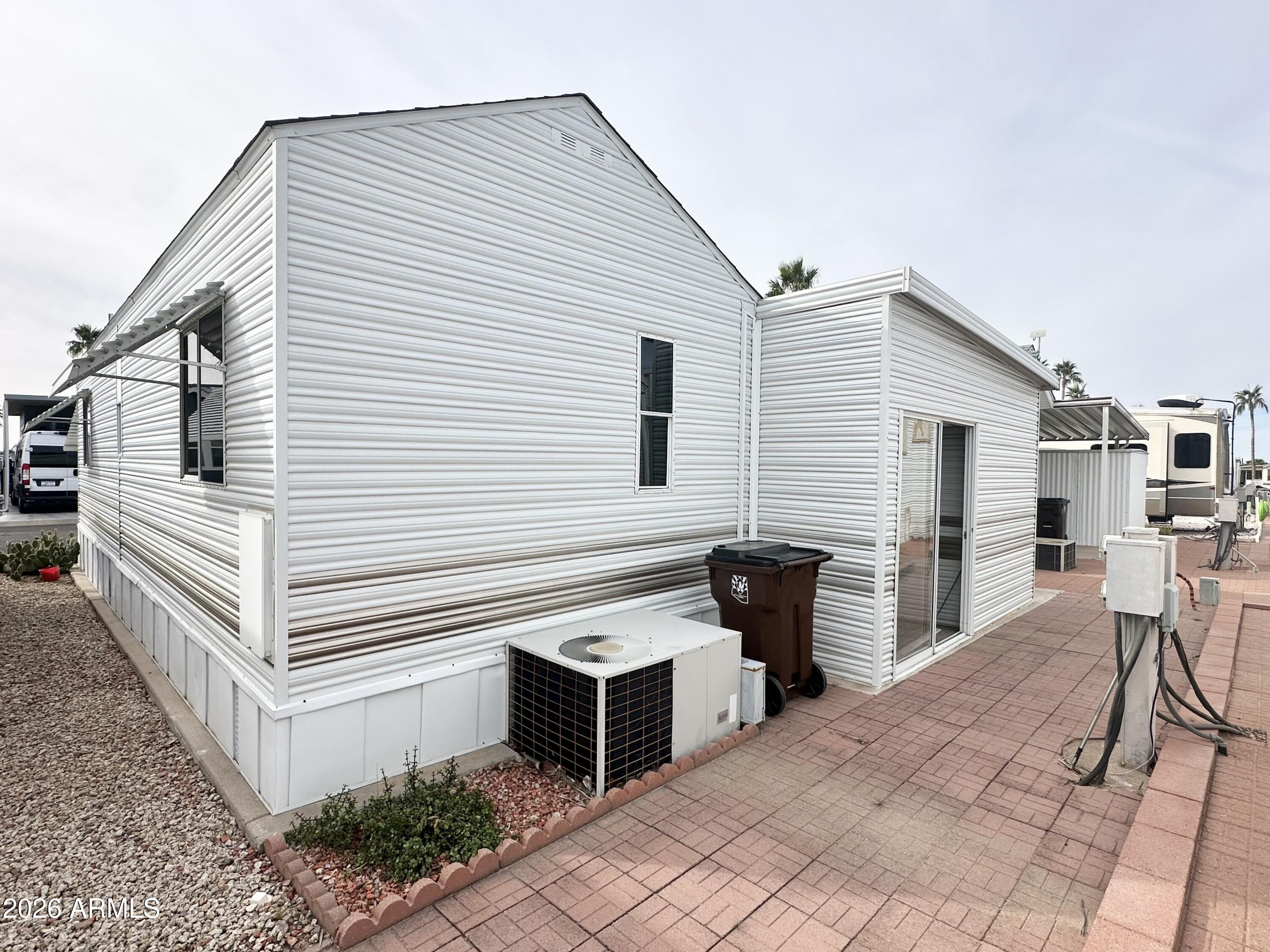 GOLDEN VISTA RV RESORT - Land