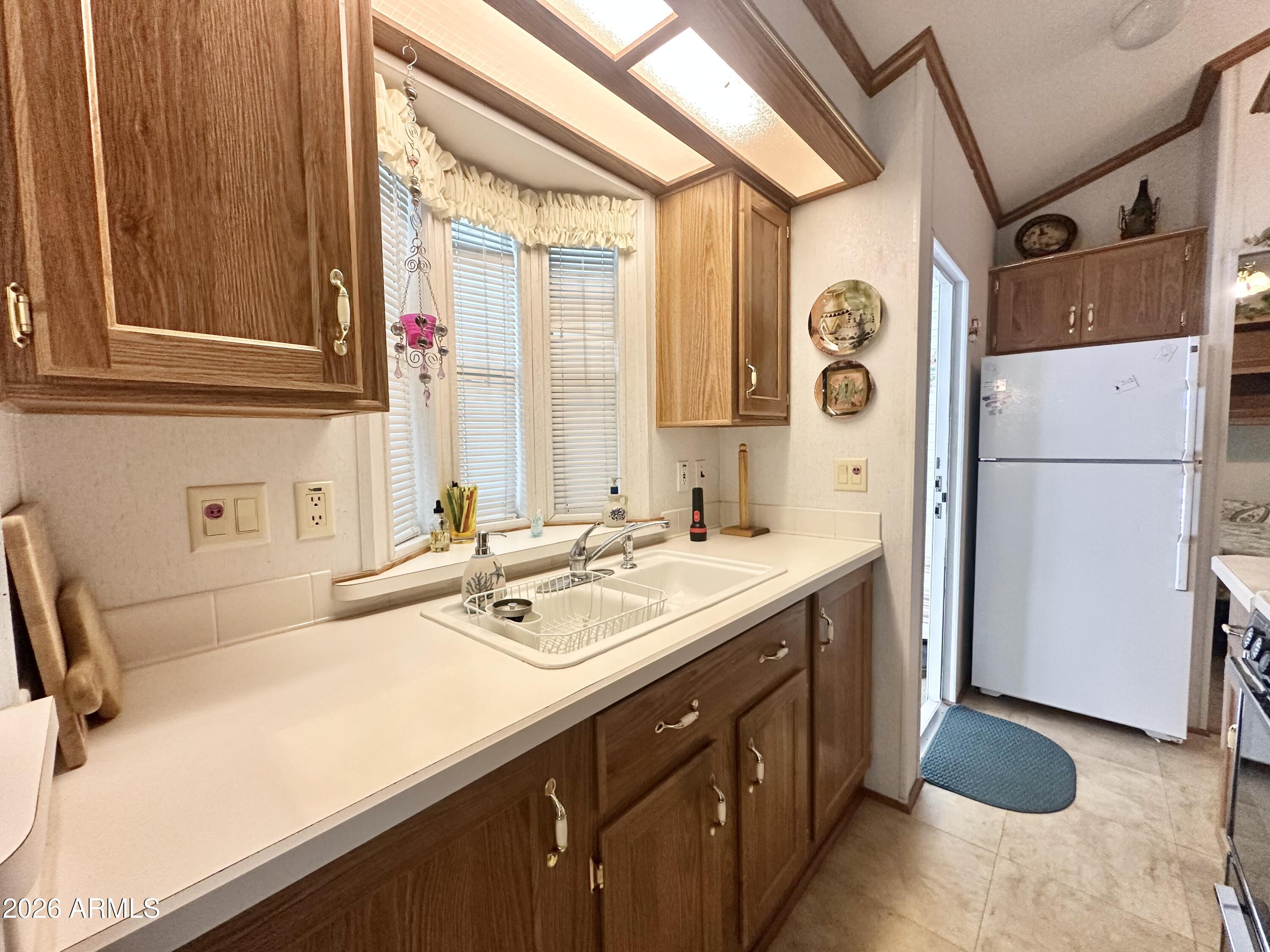 GOLDEN VISTA RV RESORT - Land