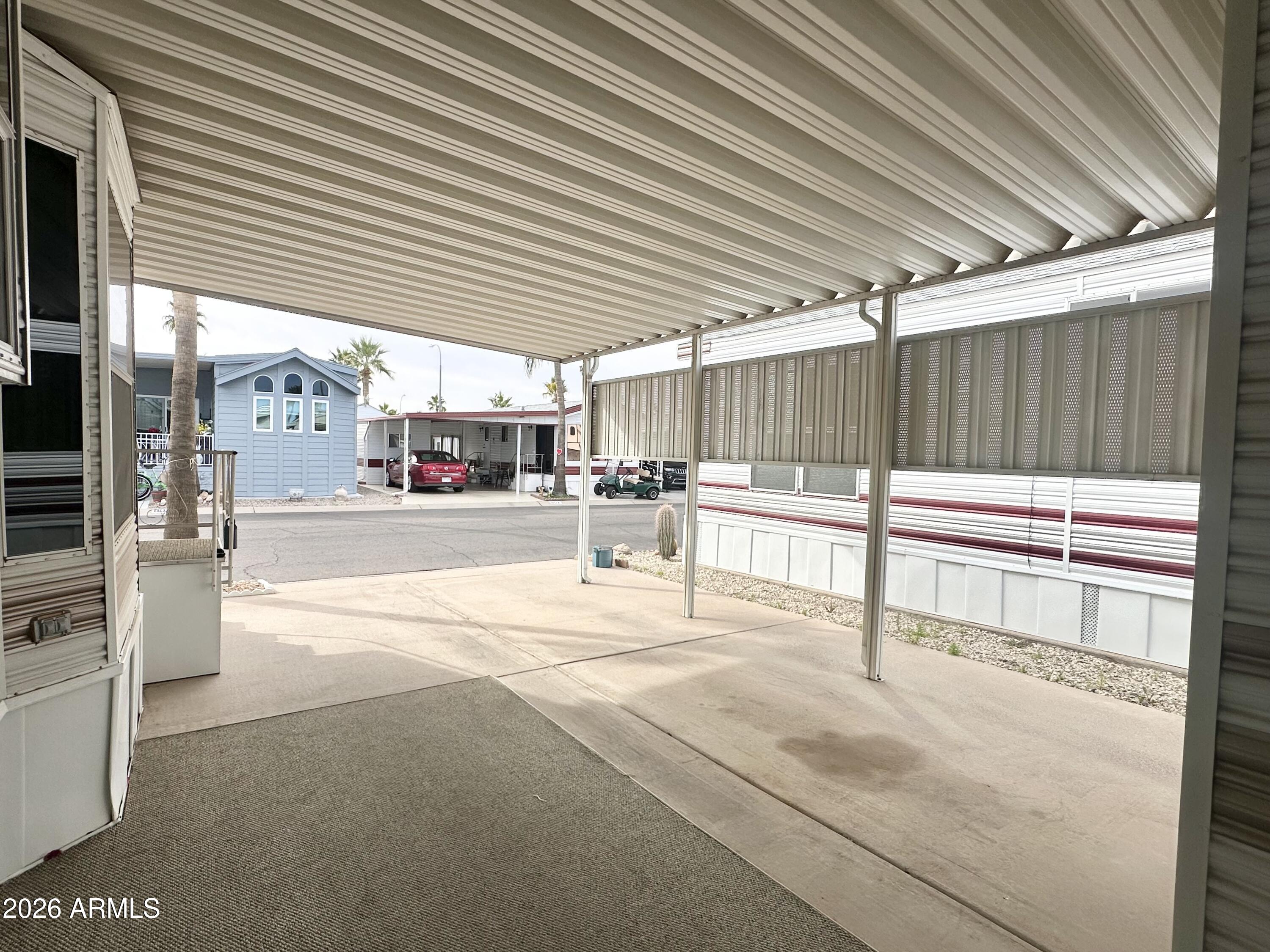 GOLDEN VISTA RV RESORT - Land