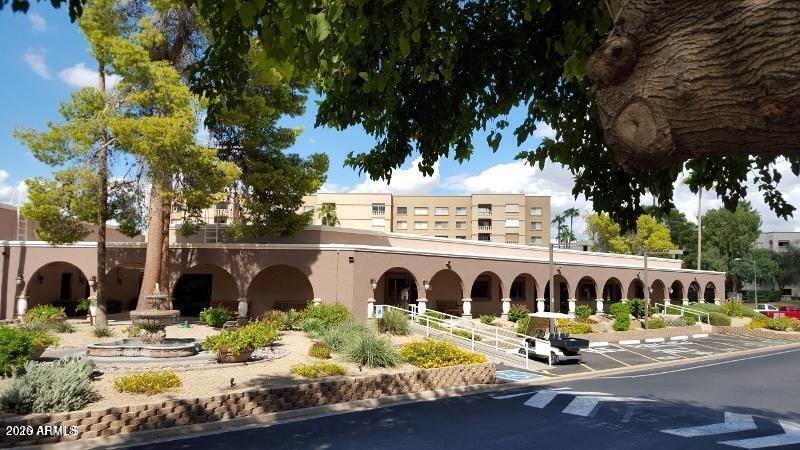 SCOTTSDALE SHADOWS 2 - Residential