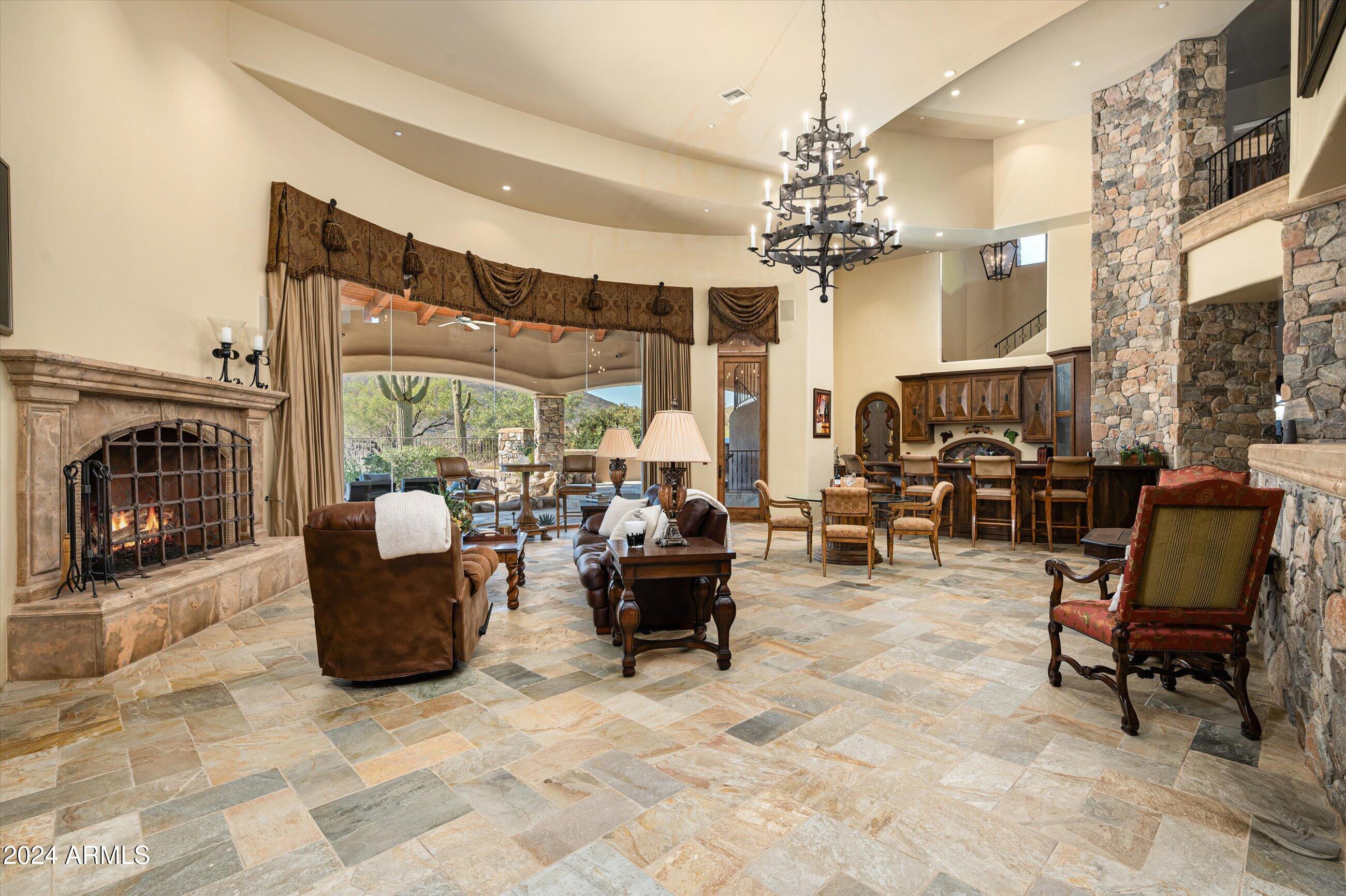 DESERT MOUNTAIN - Residential
