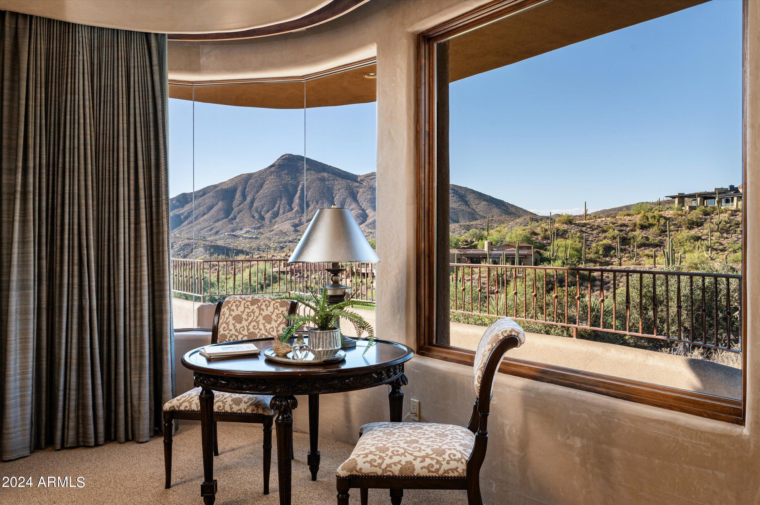 DESERT MOUNTAIN - Residential