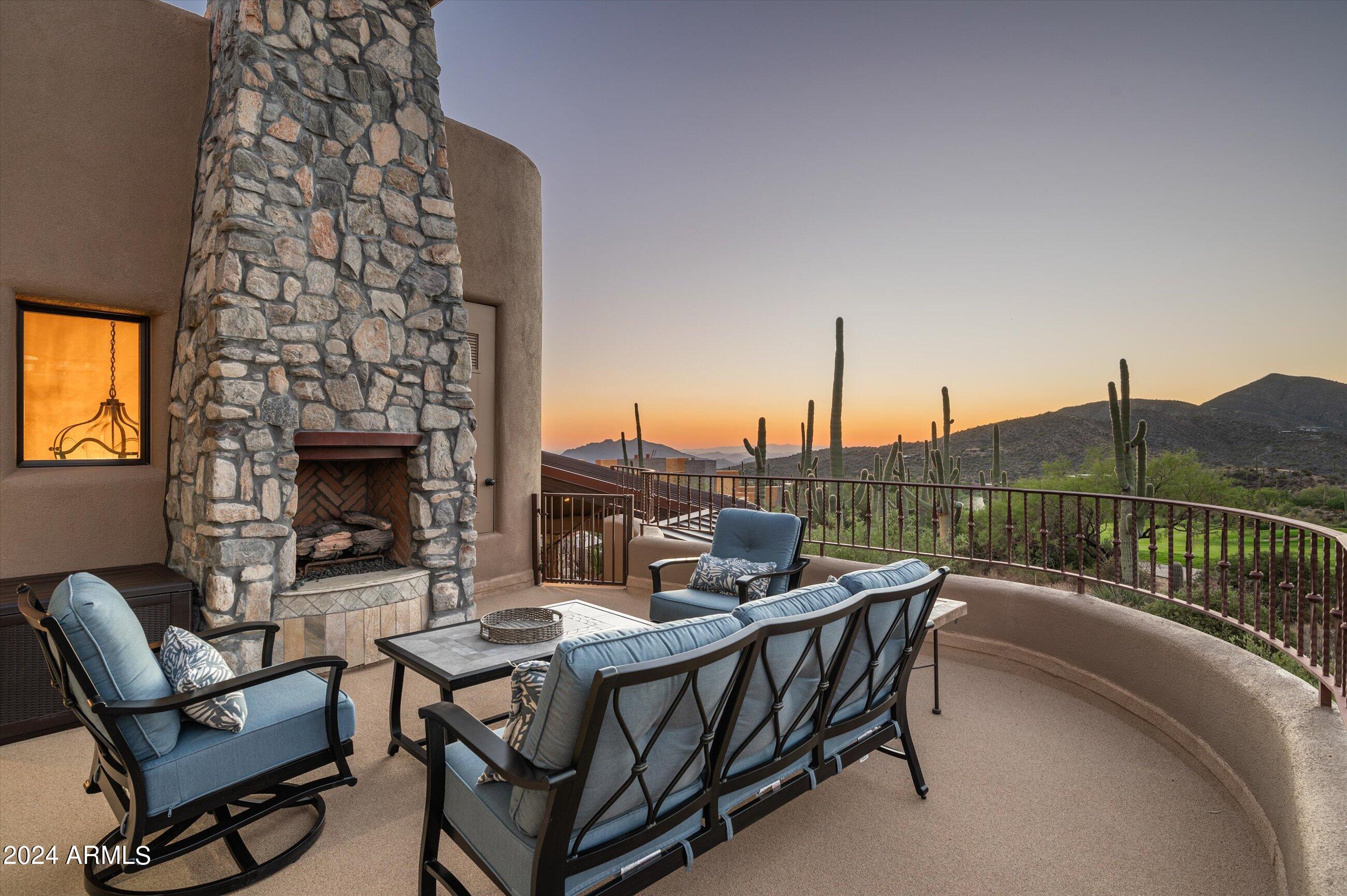 DESERT MOUNTAIN - Residential