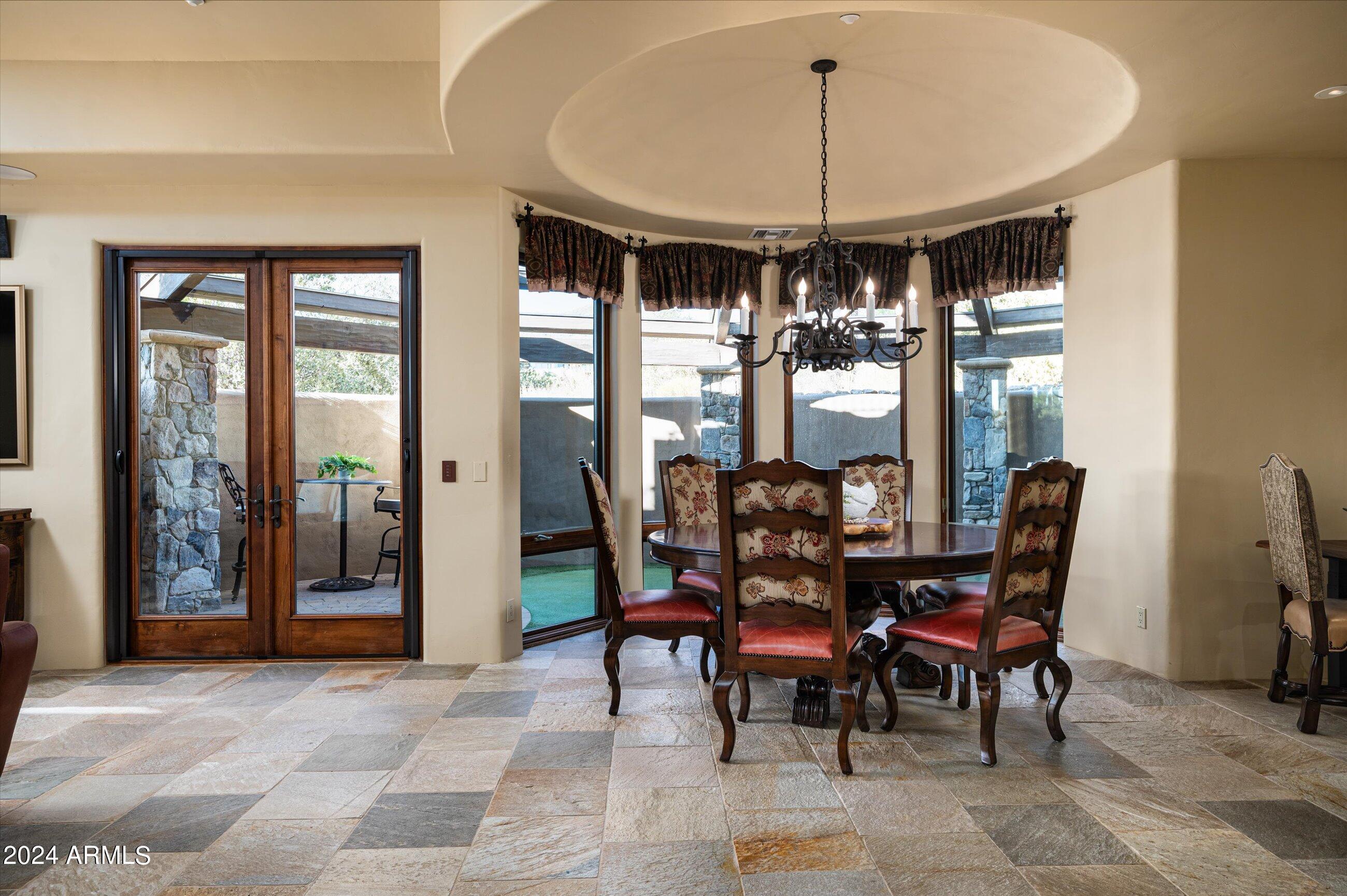 DESERT MOUNTAIN - Residential
