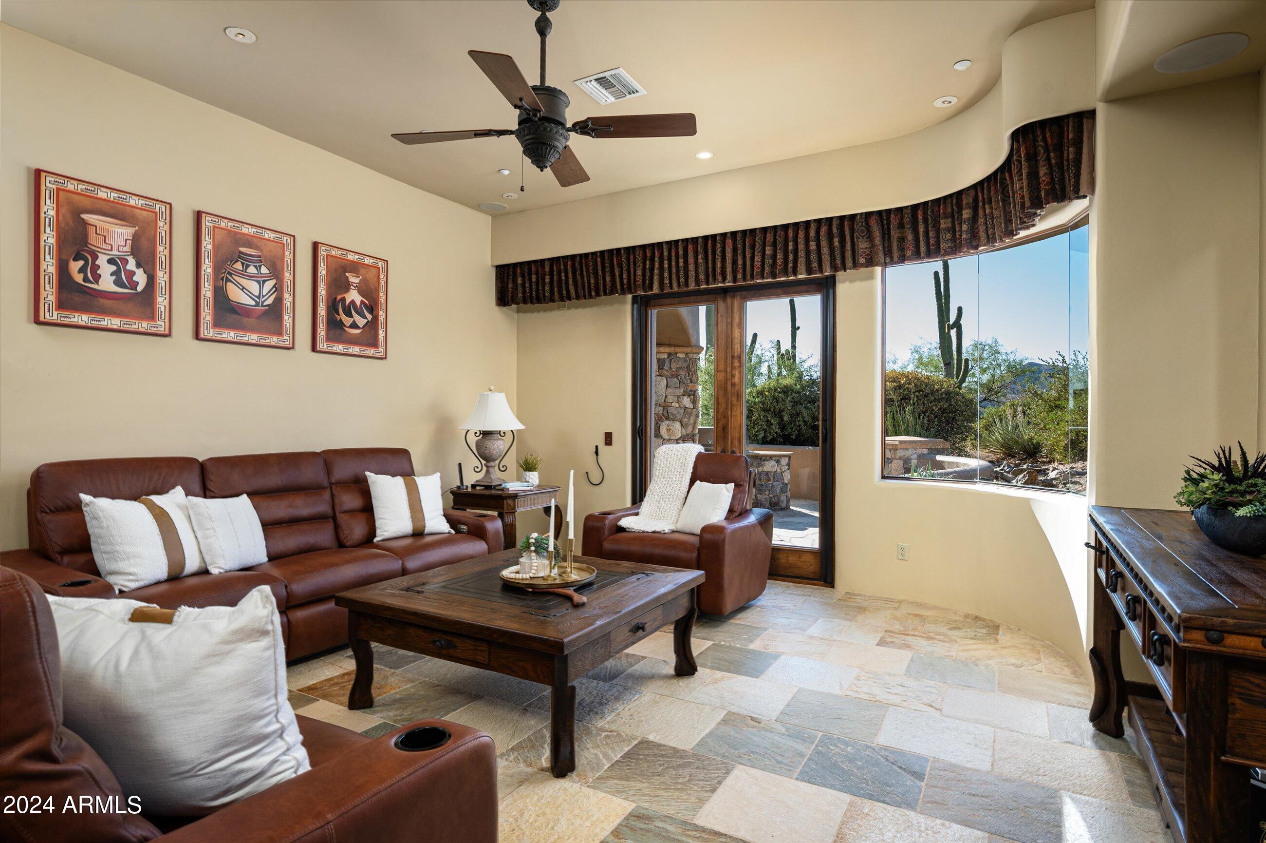 DESERT MOUNTAIN - Residential