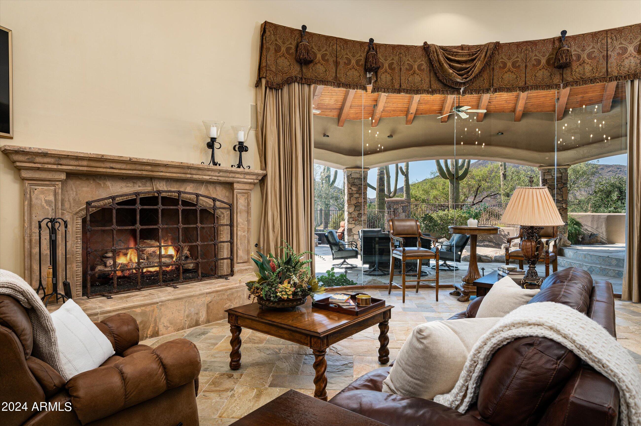 DESERT MOUNTAIN - Residential