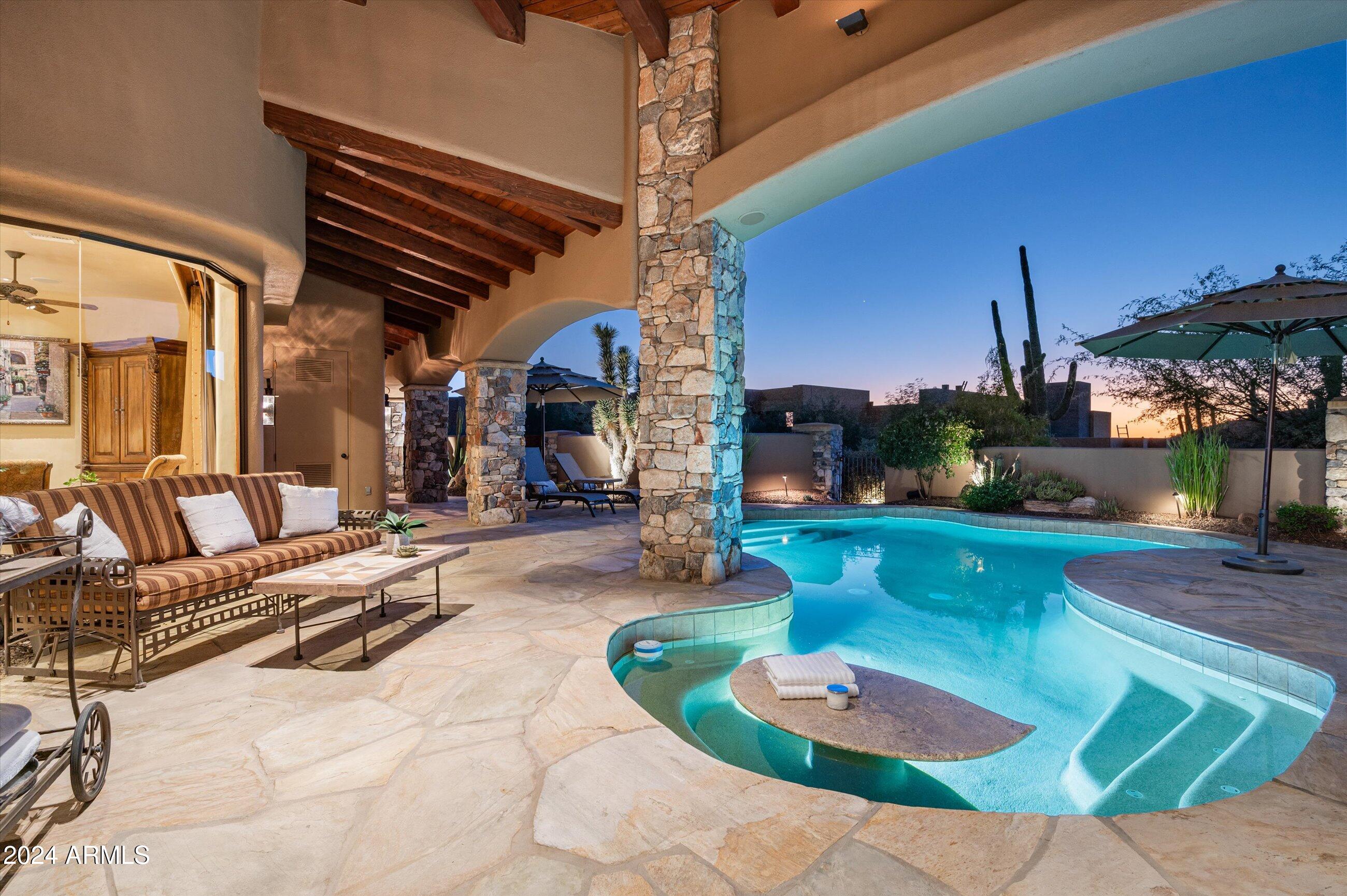 DESERT MOUNTAIN - Residential