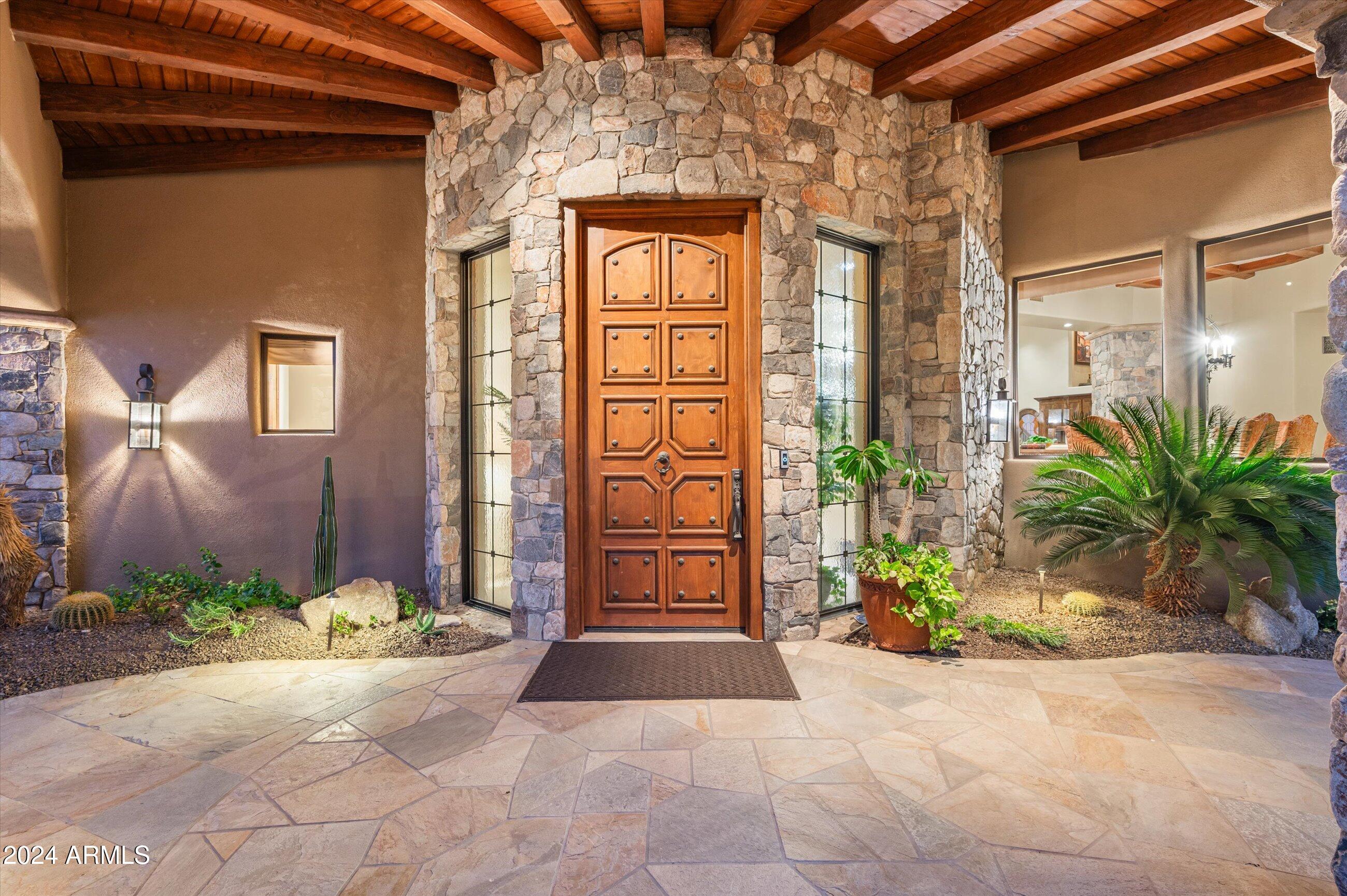 DESERT MOUNTAIN - Residential