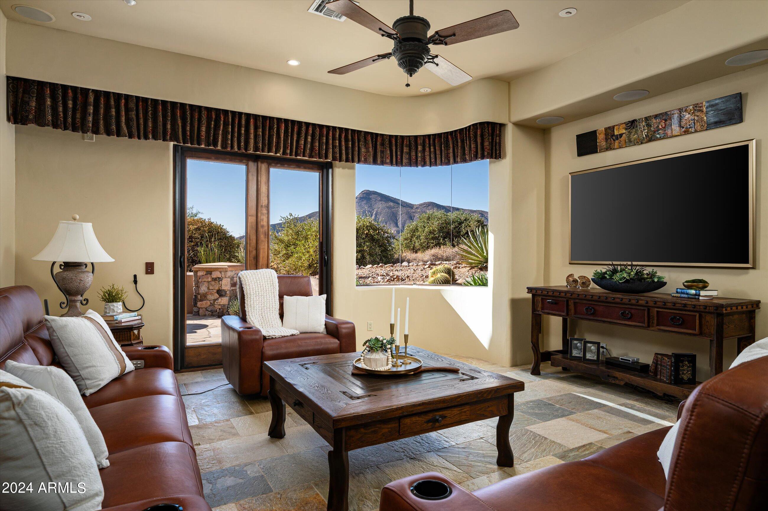 DESERT MOUNTAIN - Residential