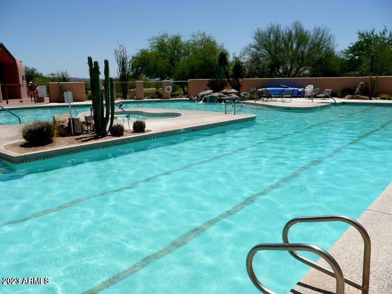 TONTO VERDE GOLF CLUB COMMUNITY - Residential