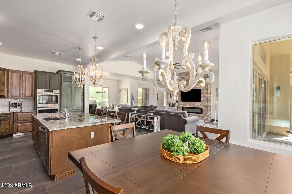 TONTO VERDE GOLF CLUB COMMUNITY - Residential