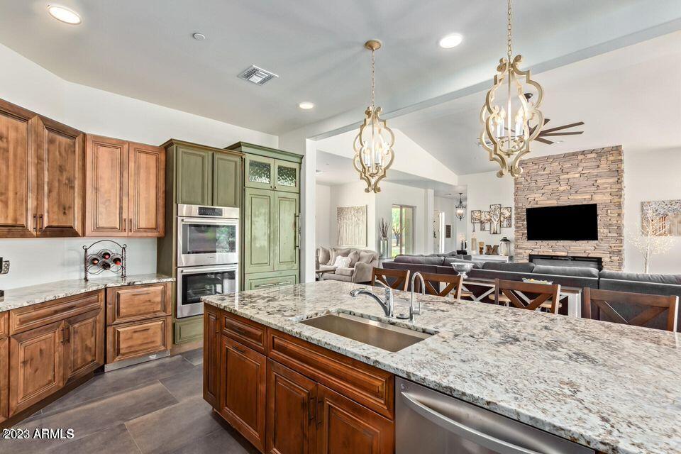 TONTO VERDE GOLF CLUB COMMUNITY - Residential