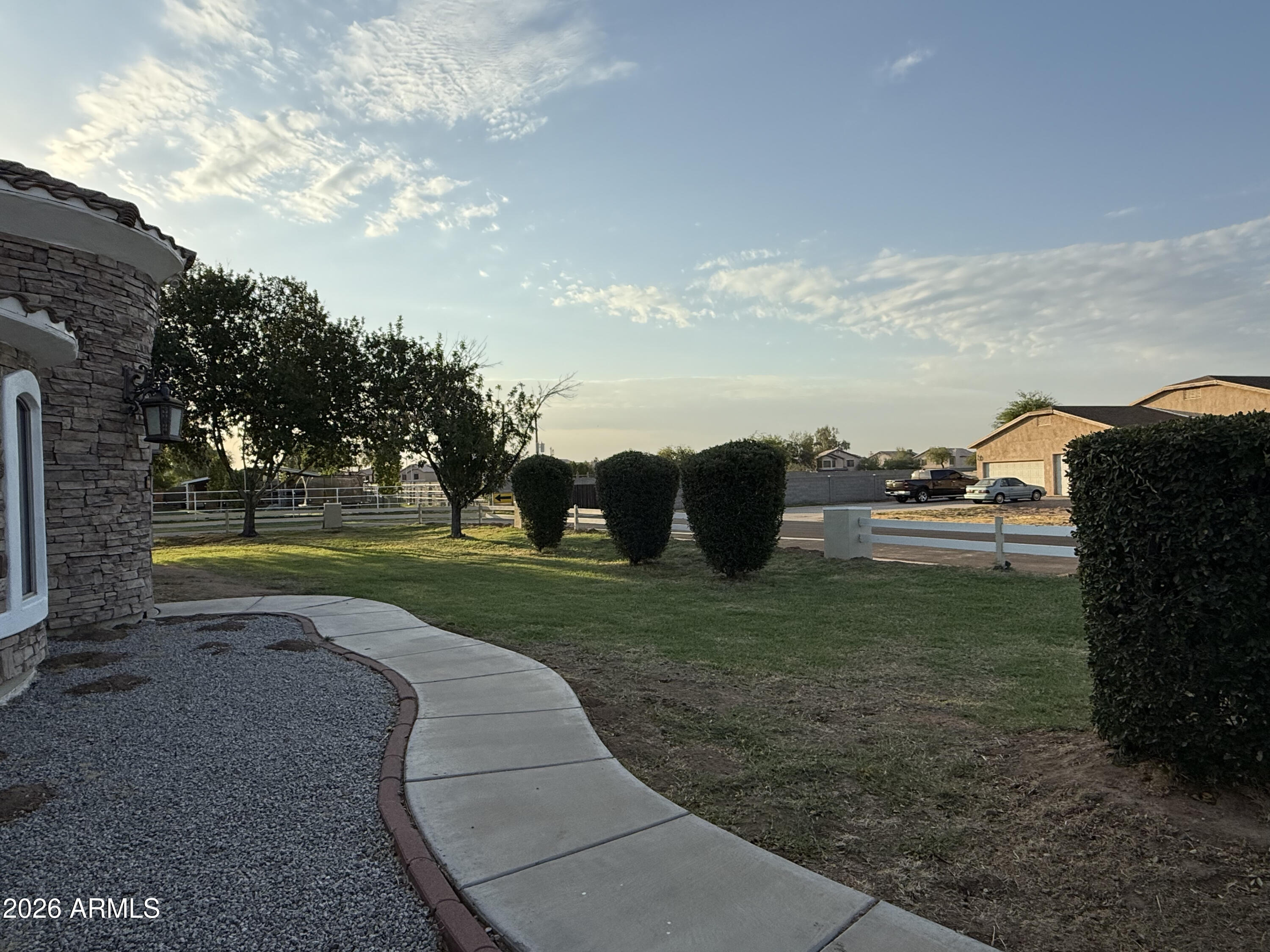 THOROUGHBRED FARMS LOT 1-8 - Residential