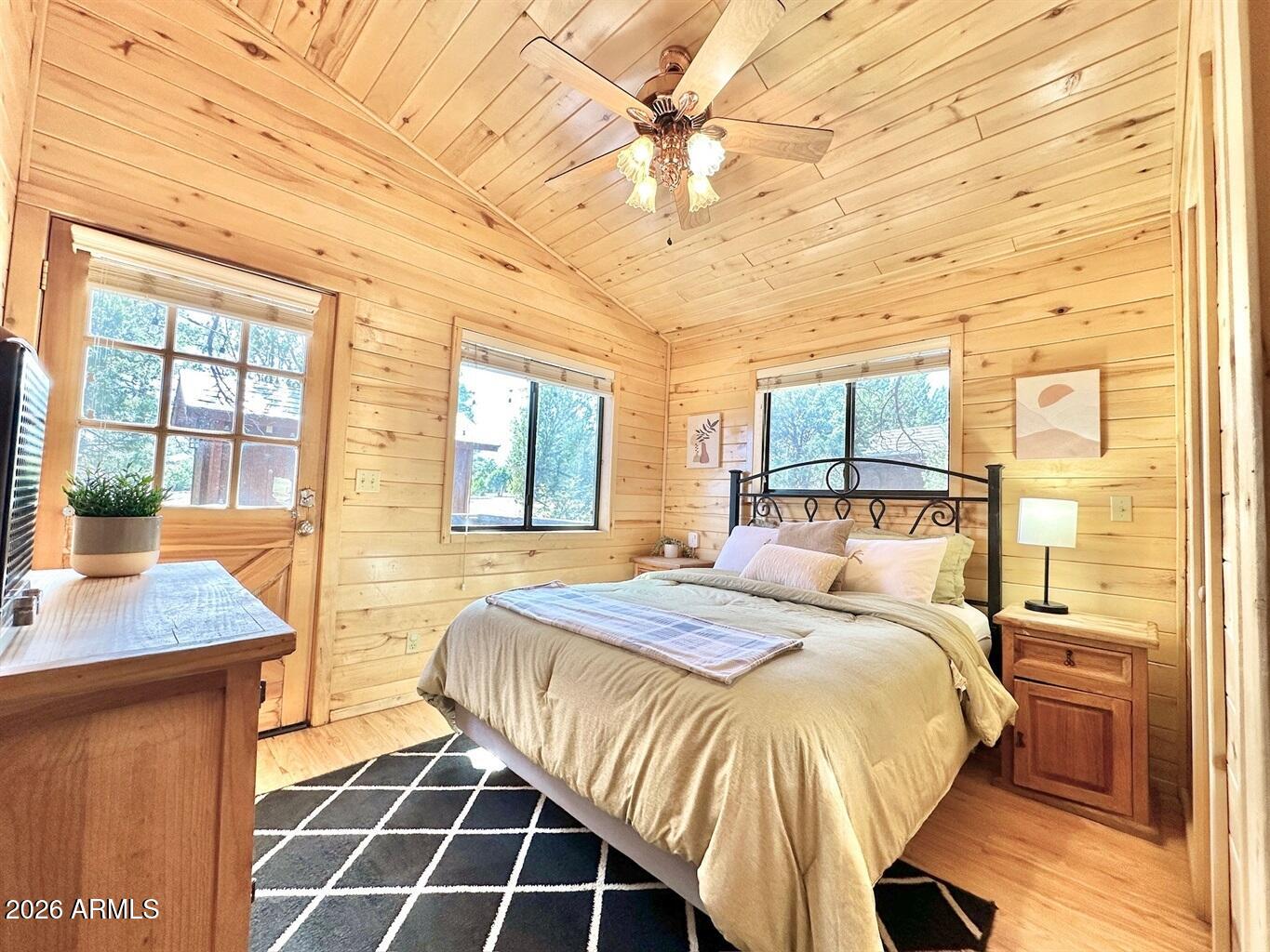 Mogollon Resort Cabins - Residential