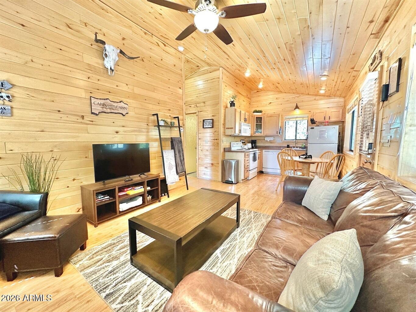 Mogollon Resort Cabins - Residential