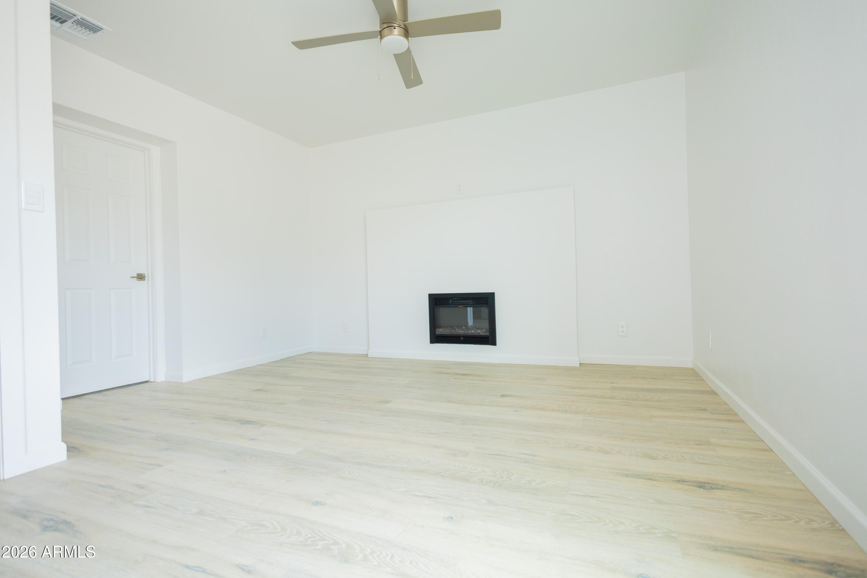 NORTH DOUGLAS - Residential