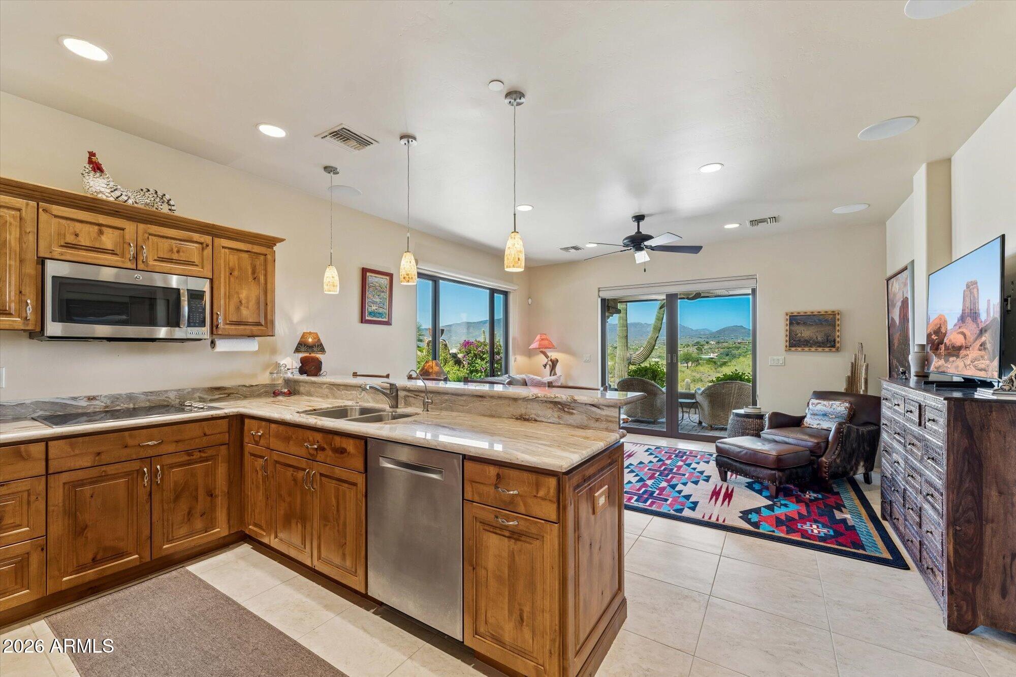 CAREFREE 3A AMD - Residential