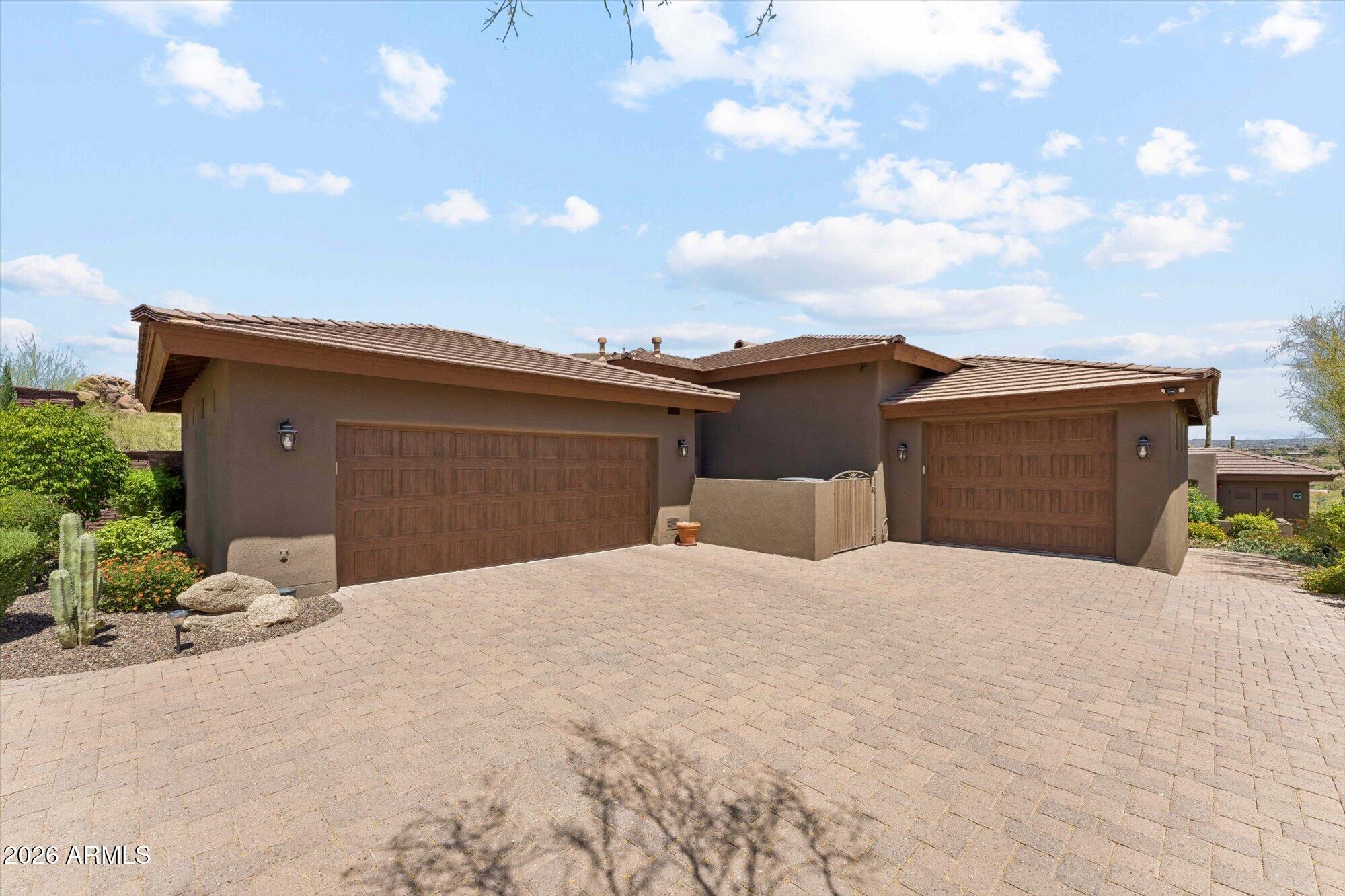 CAREFREE 3A AMD - Residential
