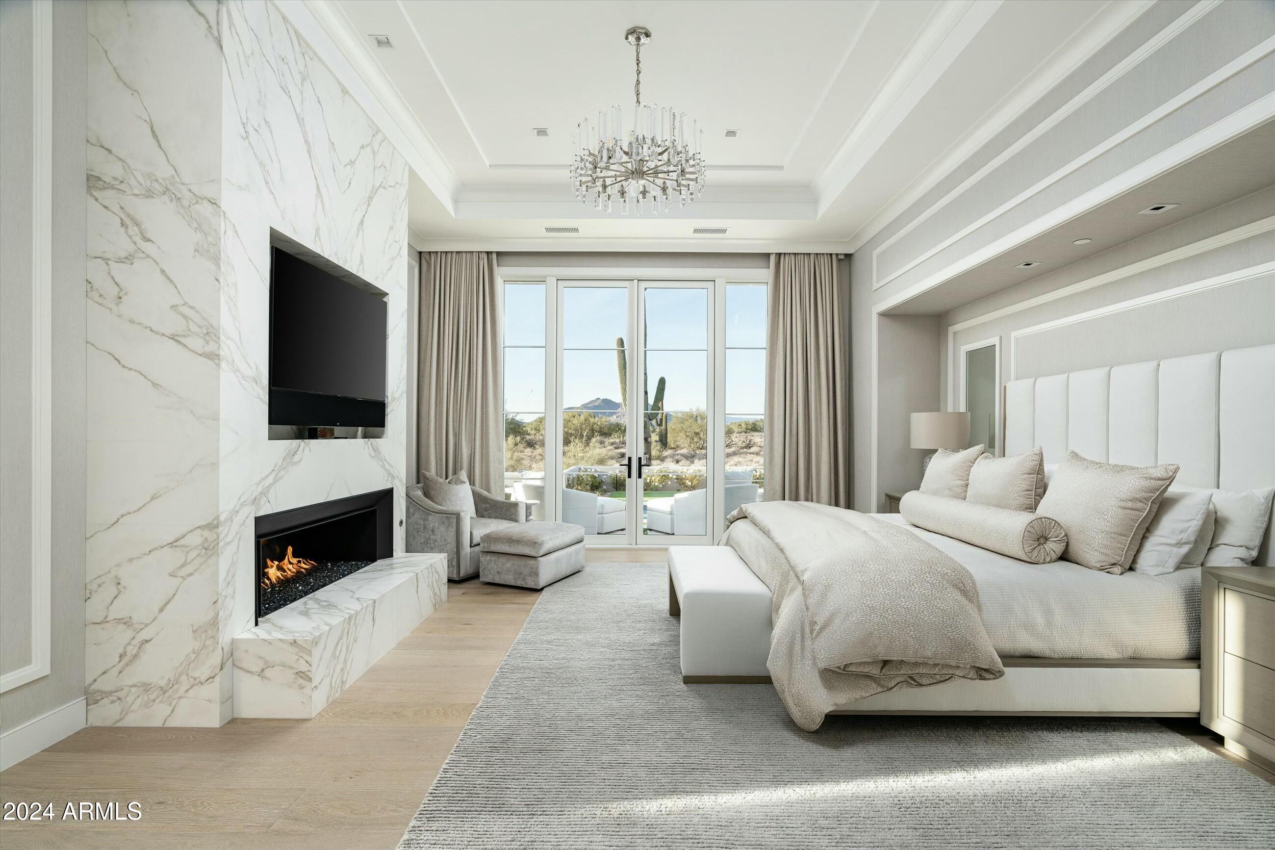 WHISPER ROCK - Residential