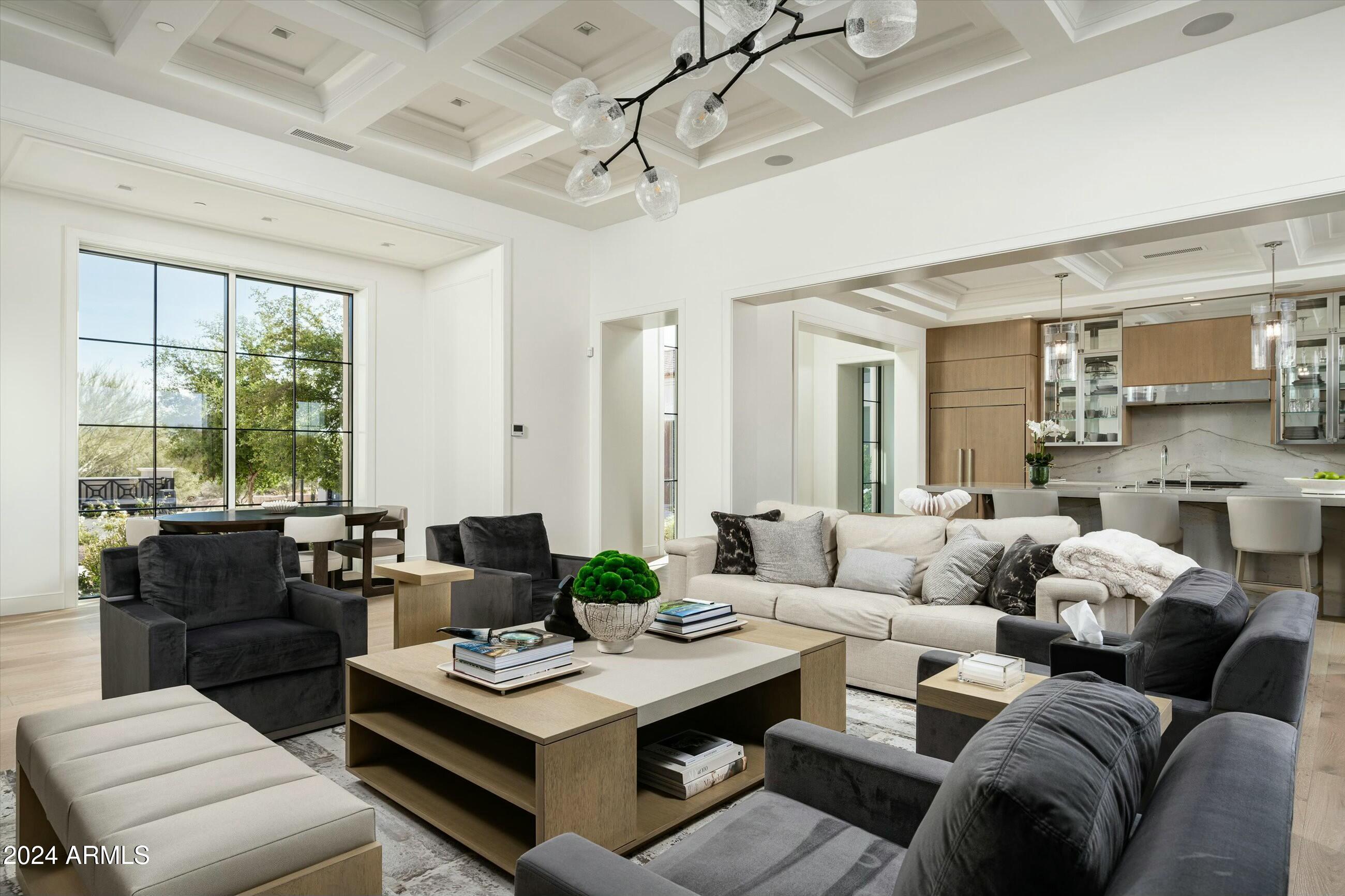 WHISPER ROCK - Residential