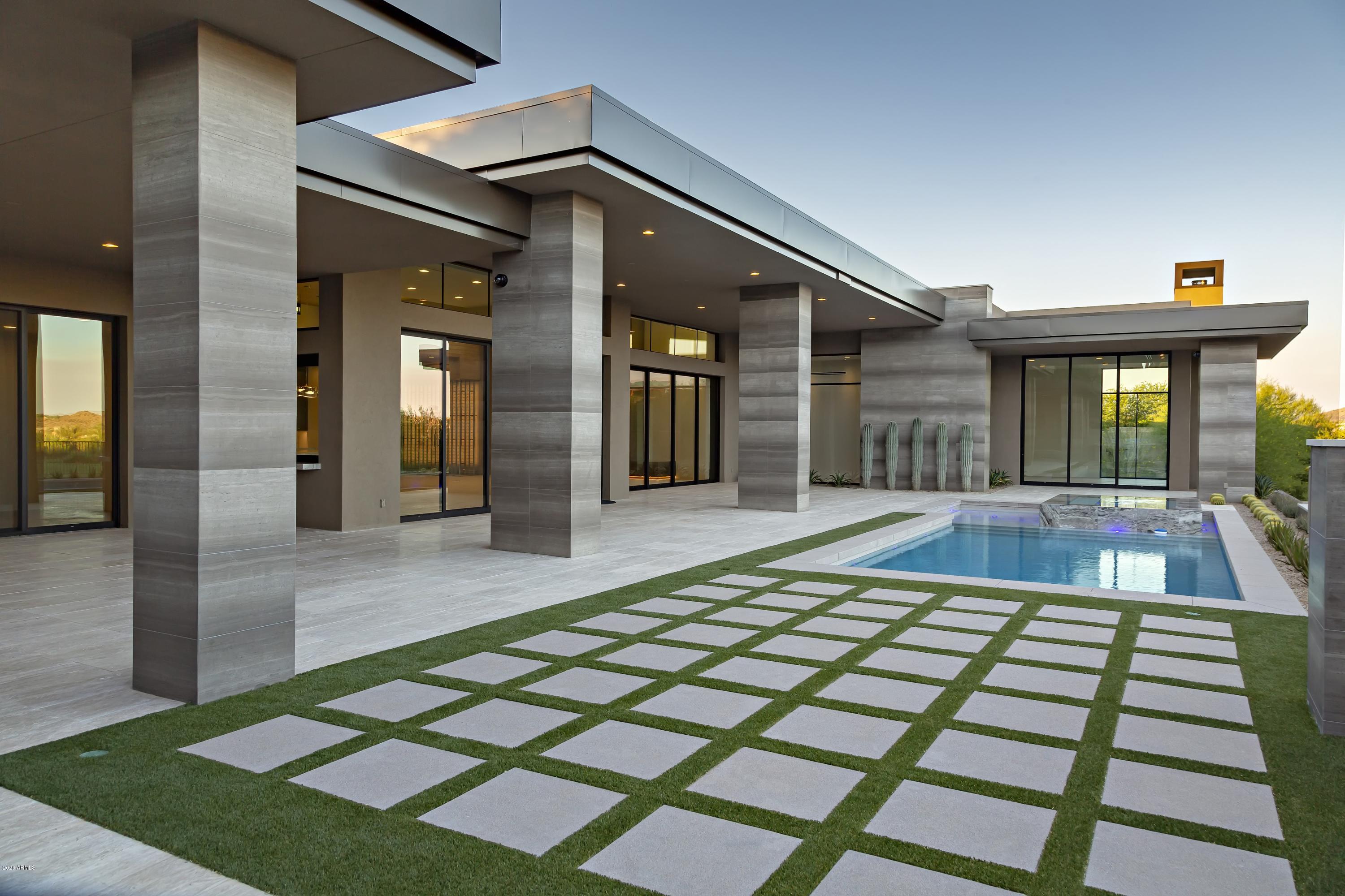 PINNACLE CANYON AT TROON NORTH - Residential