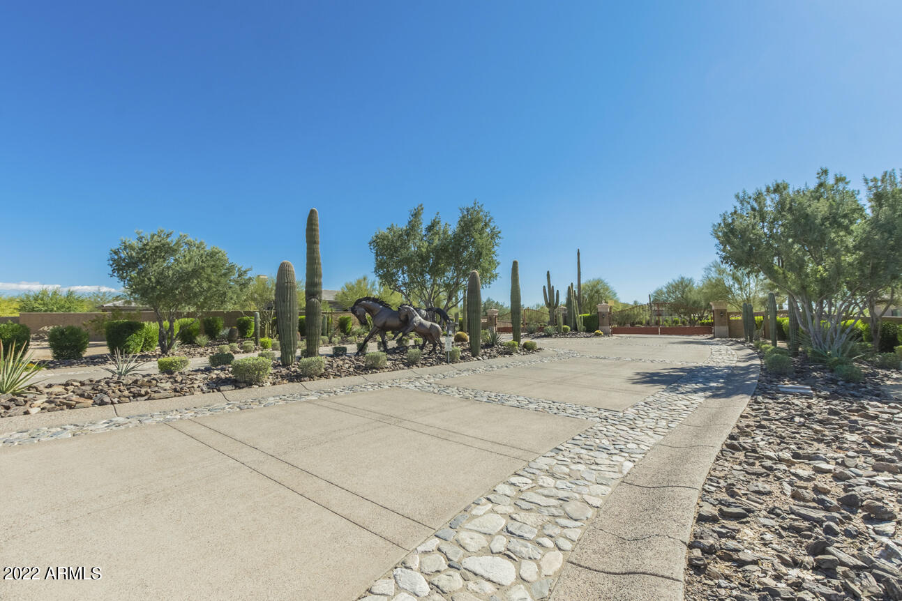 TURQUESA EQUESTRIAN ESTATES - Residential