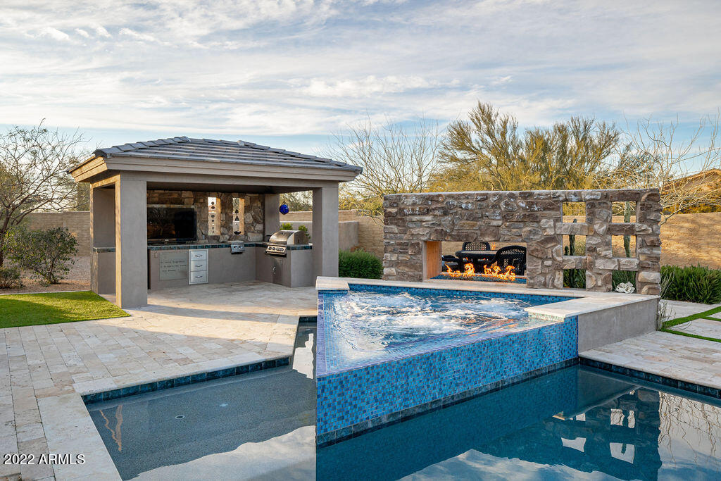 TURQUESA EQUESTRIAN ESTATES - Residential
