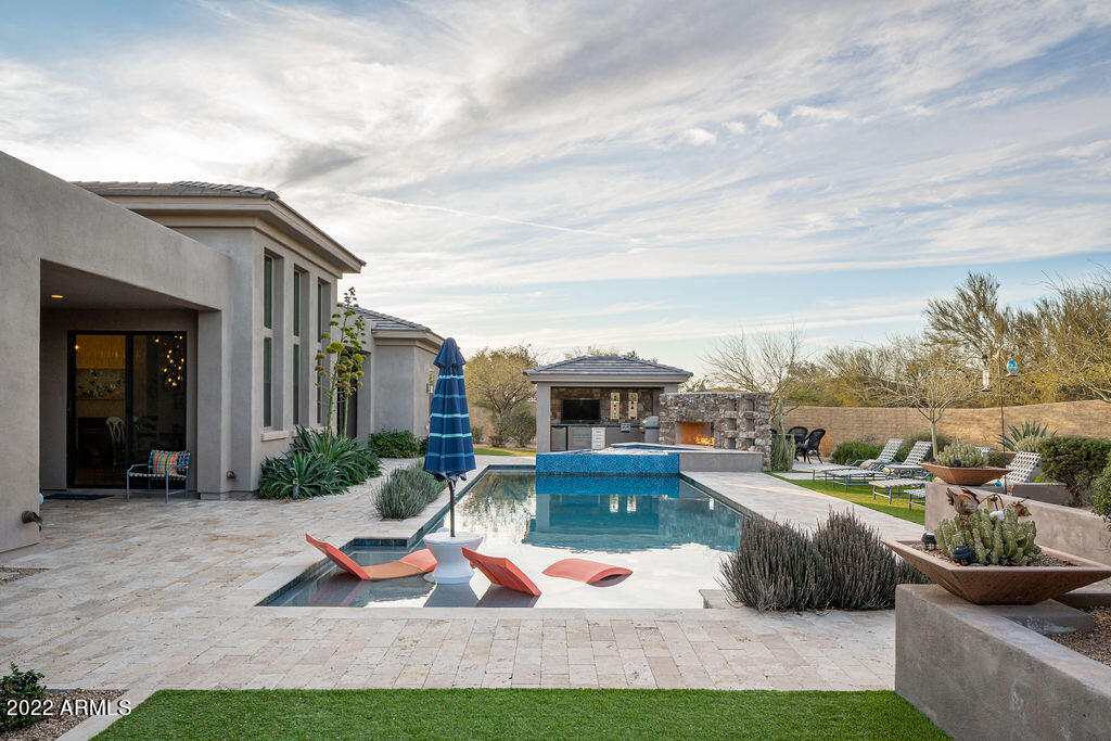 TURQUESA EQUESTRIAN ESTATES - Residential