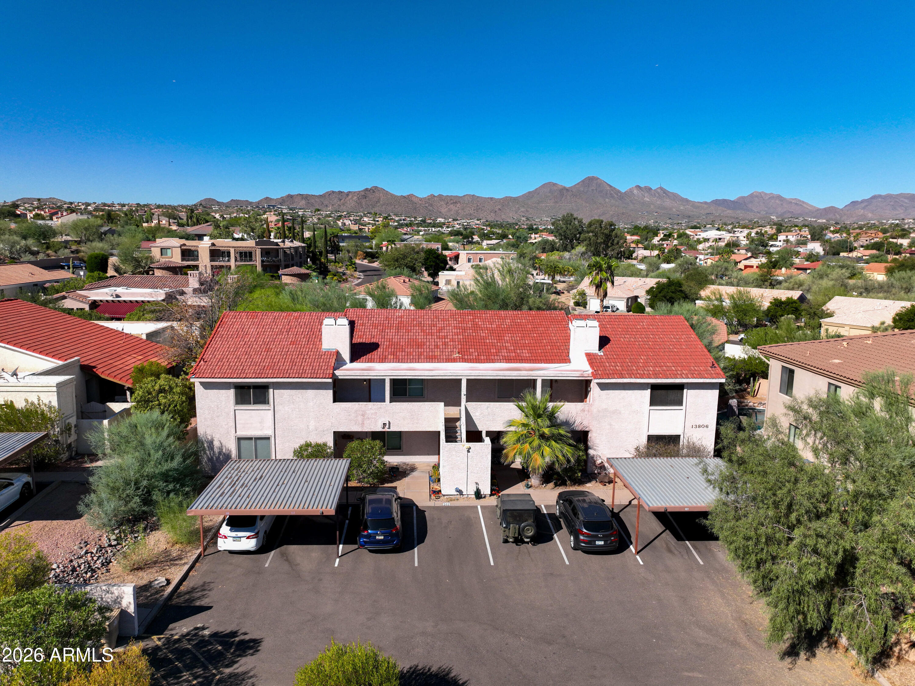 KINGSDALE CONDOMINIUMS UNIT 9 - Residential
