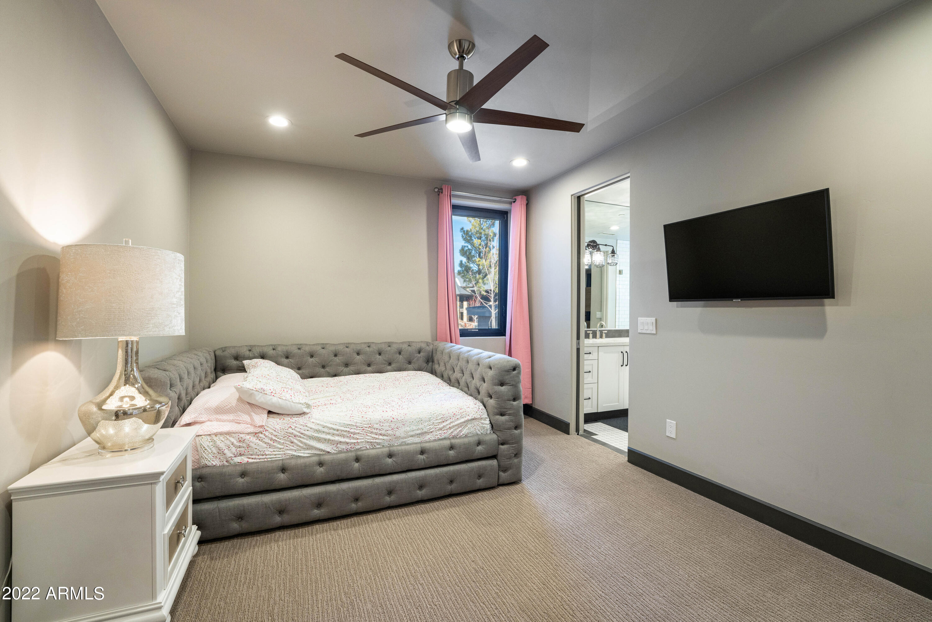 Pine Canyon - Residential