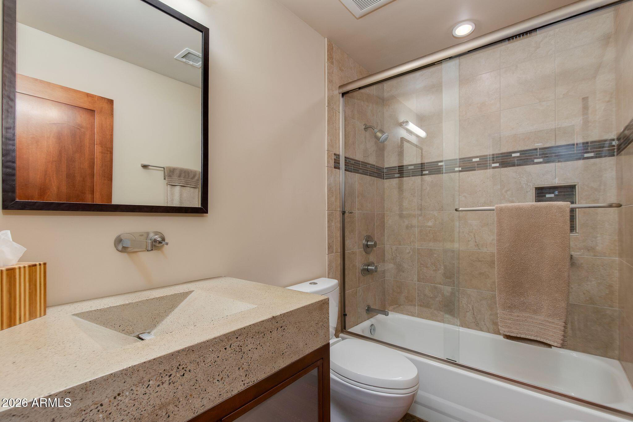 HACIENDA ESTATES CONDOMINIUM - Residential