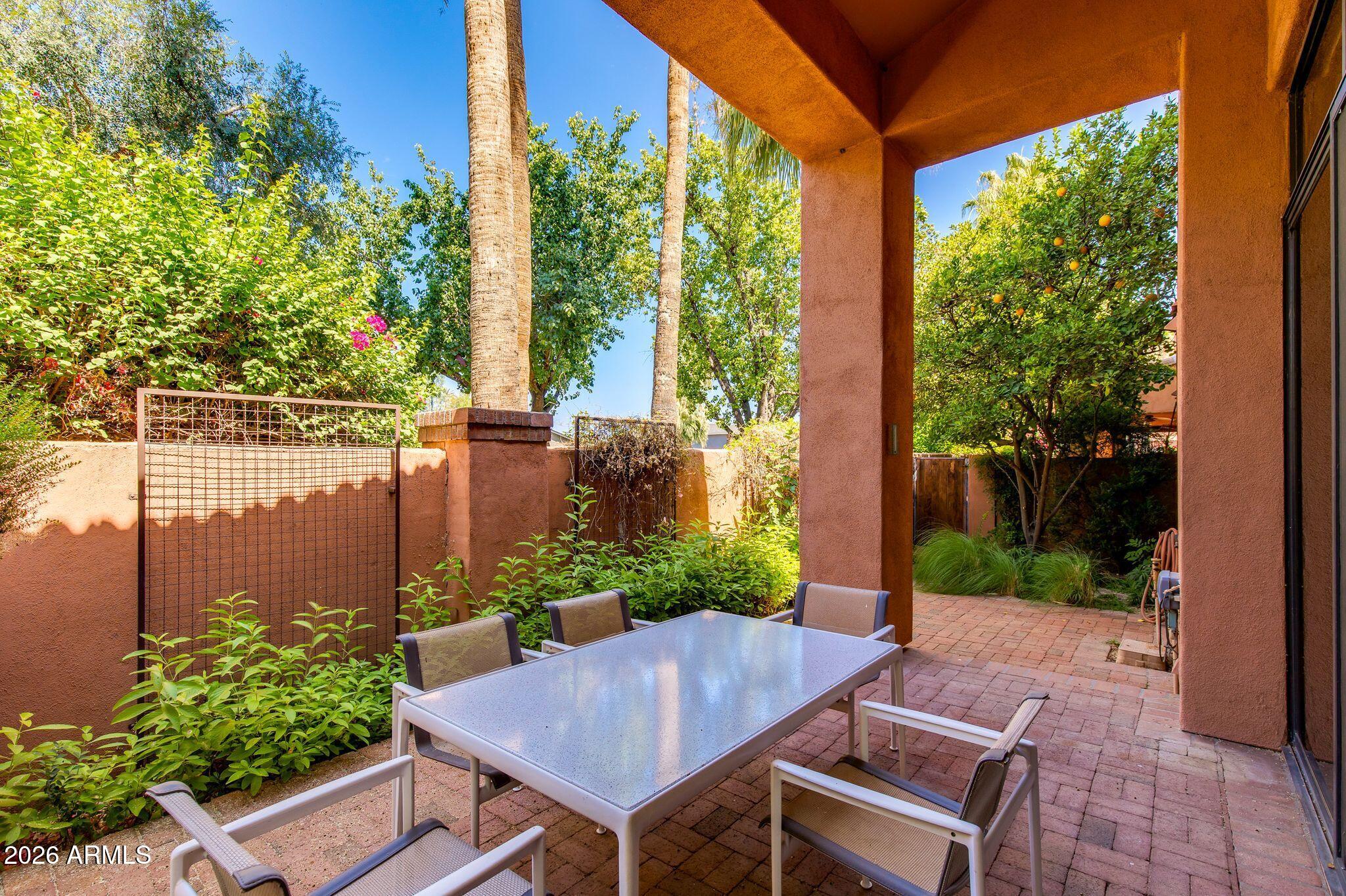HACIENDA ESTATES CONDOMINIUM - Residential