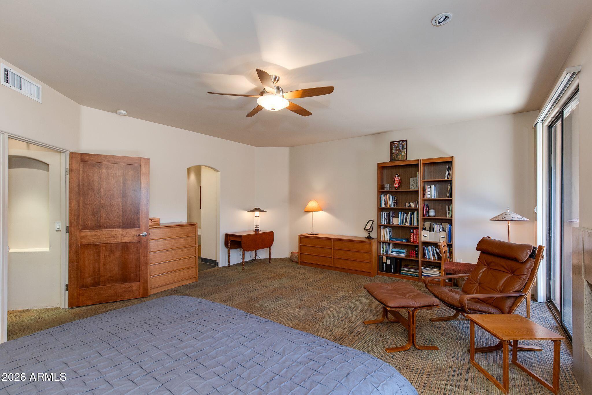 HACIENDA ESTATES CONDOMINIUM - Residential