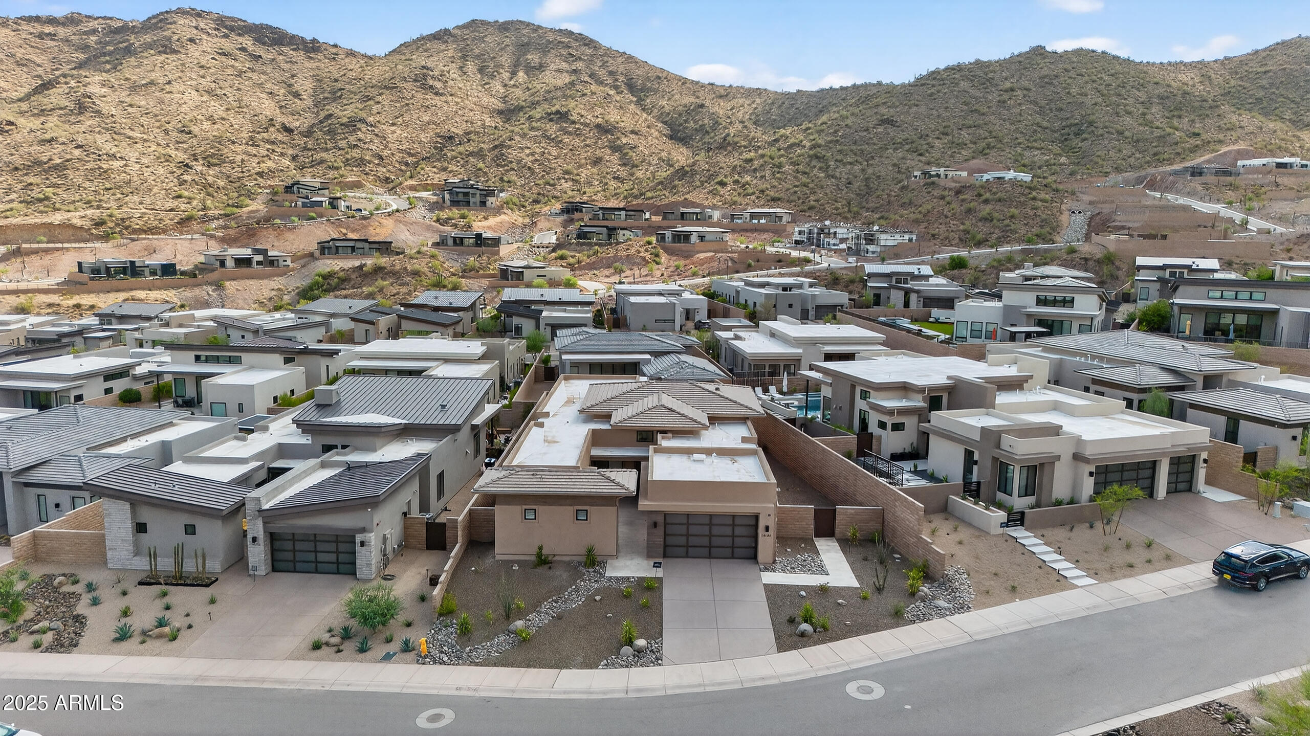 ADERO CANYON - Residential