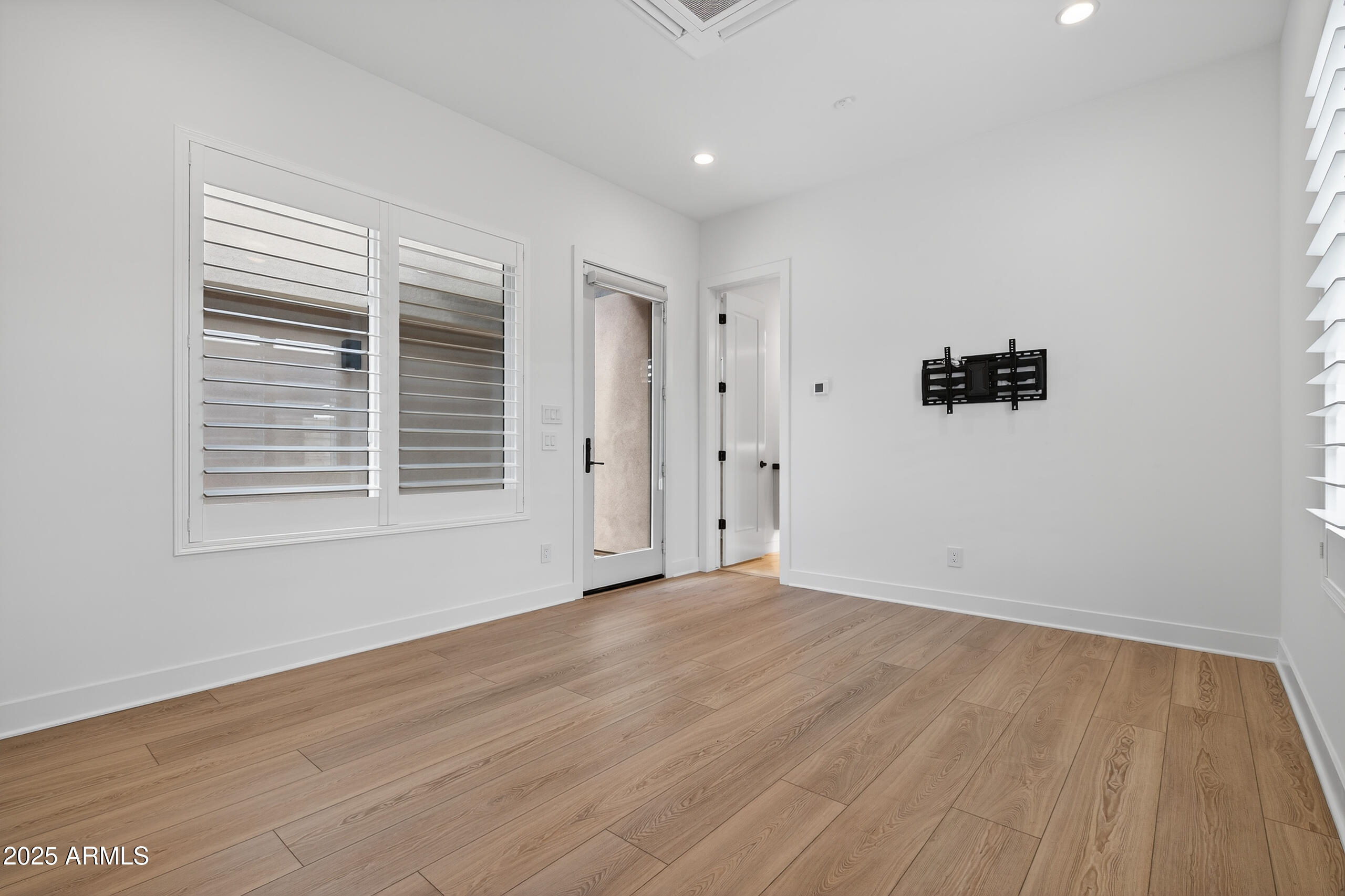 ADERO CANYON - Residential