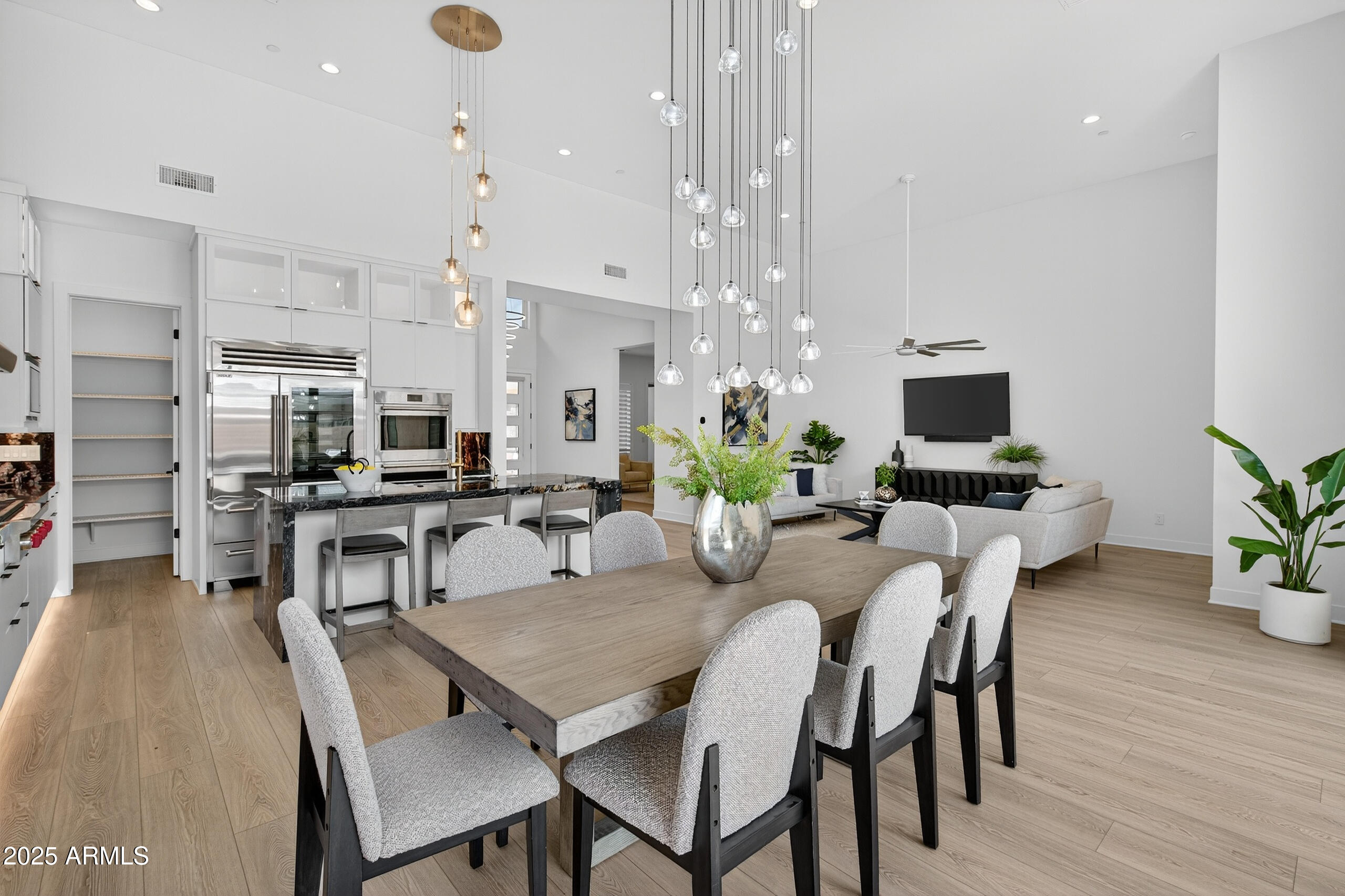 ADERO CANYON - Residential