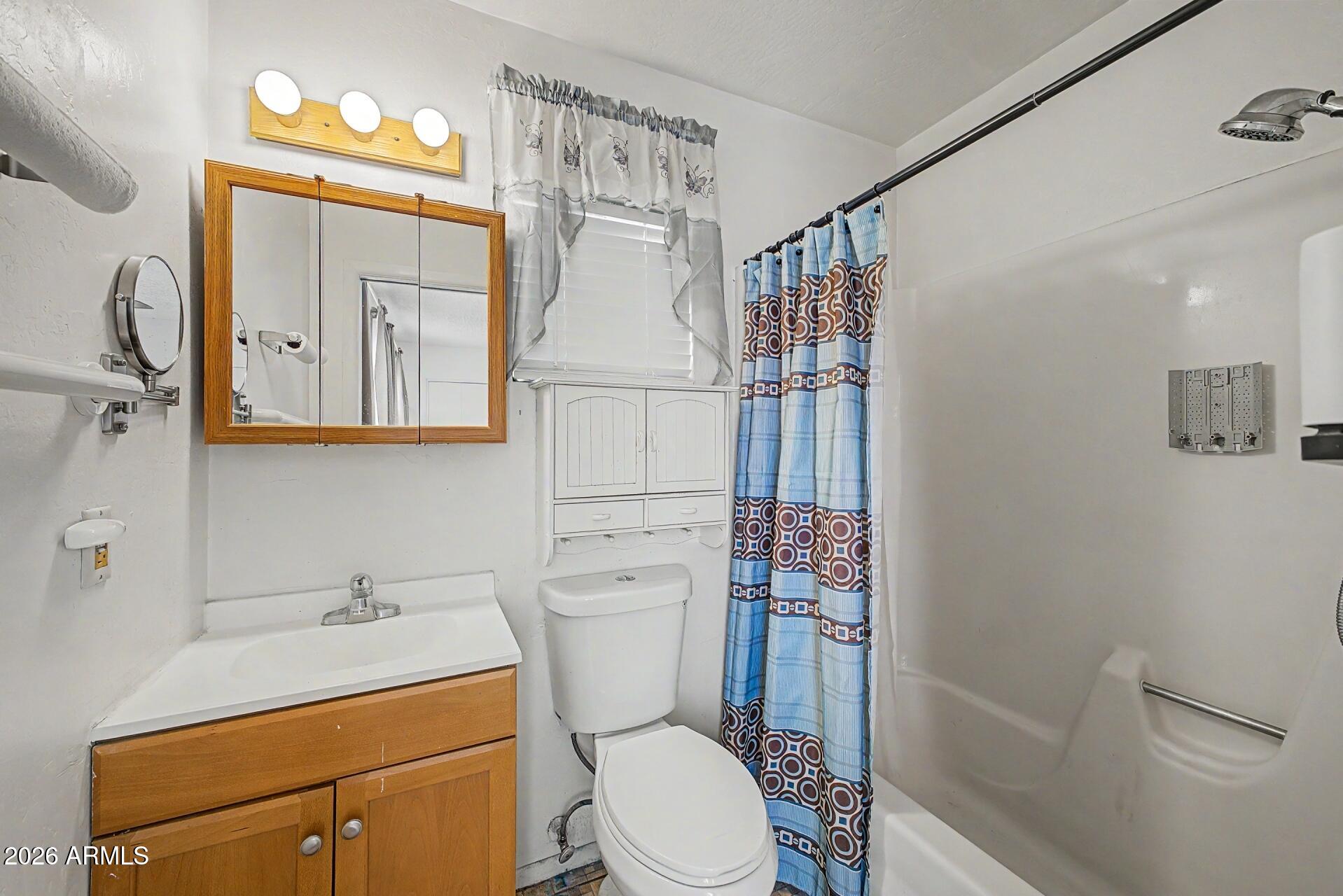 DEER VALLEY ESTATES UNIT 8 - Residential