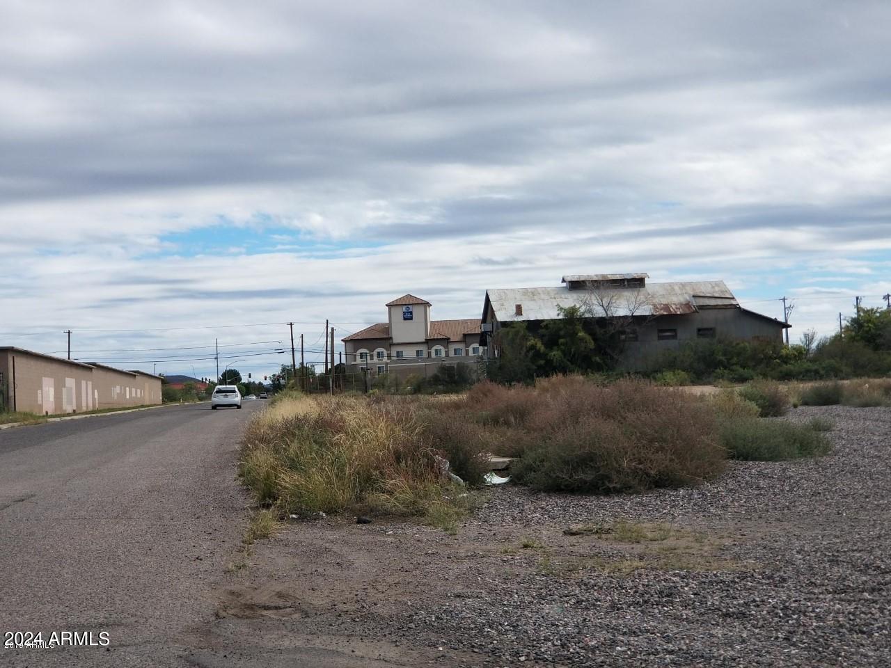 Douglas - Commercial Sale