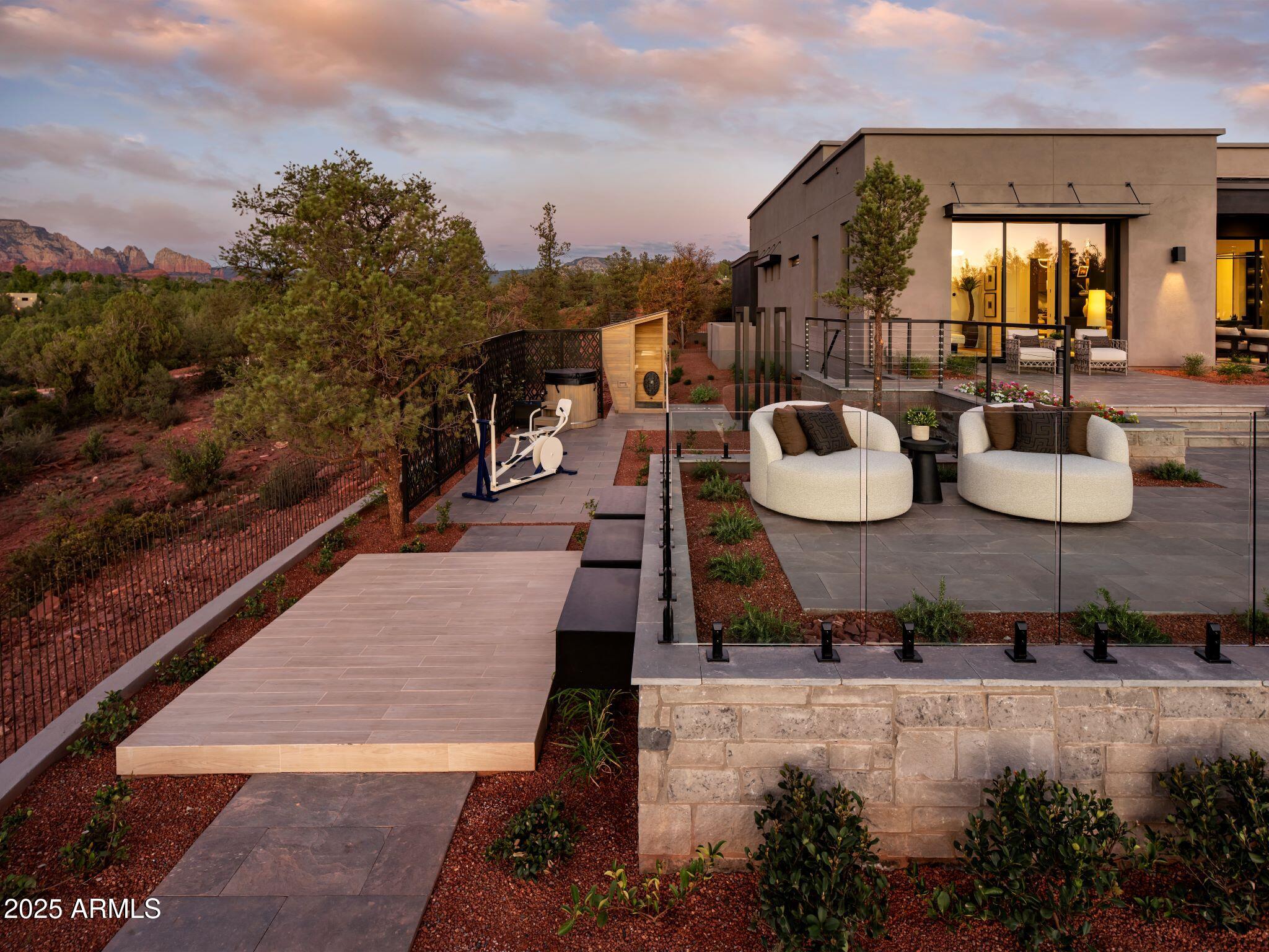 HILLSIDE VISTA ESTATES - Residential