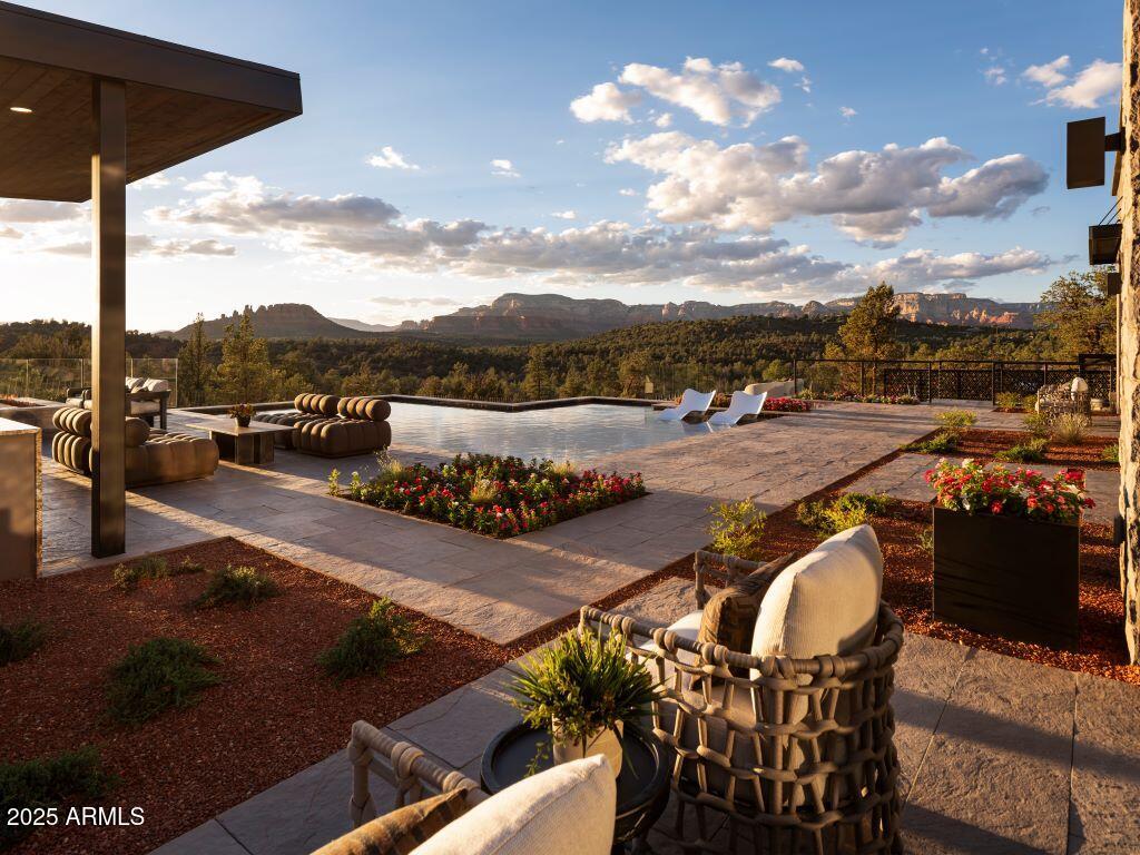 HILLSIDE VISTA ESTATES - Residential