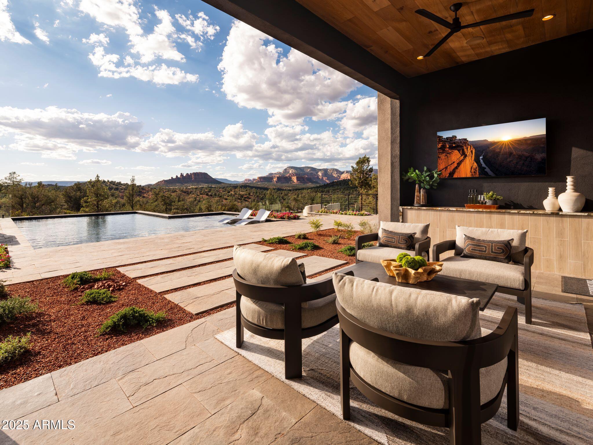 HILLSIDE VISTA ESTATES - Residential