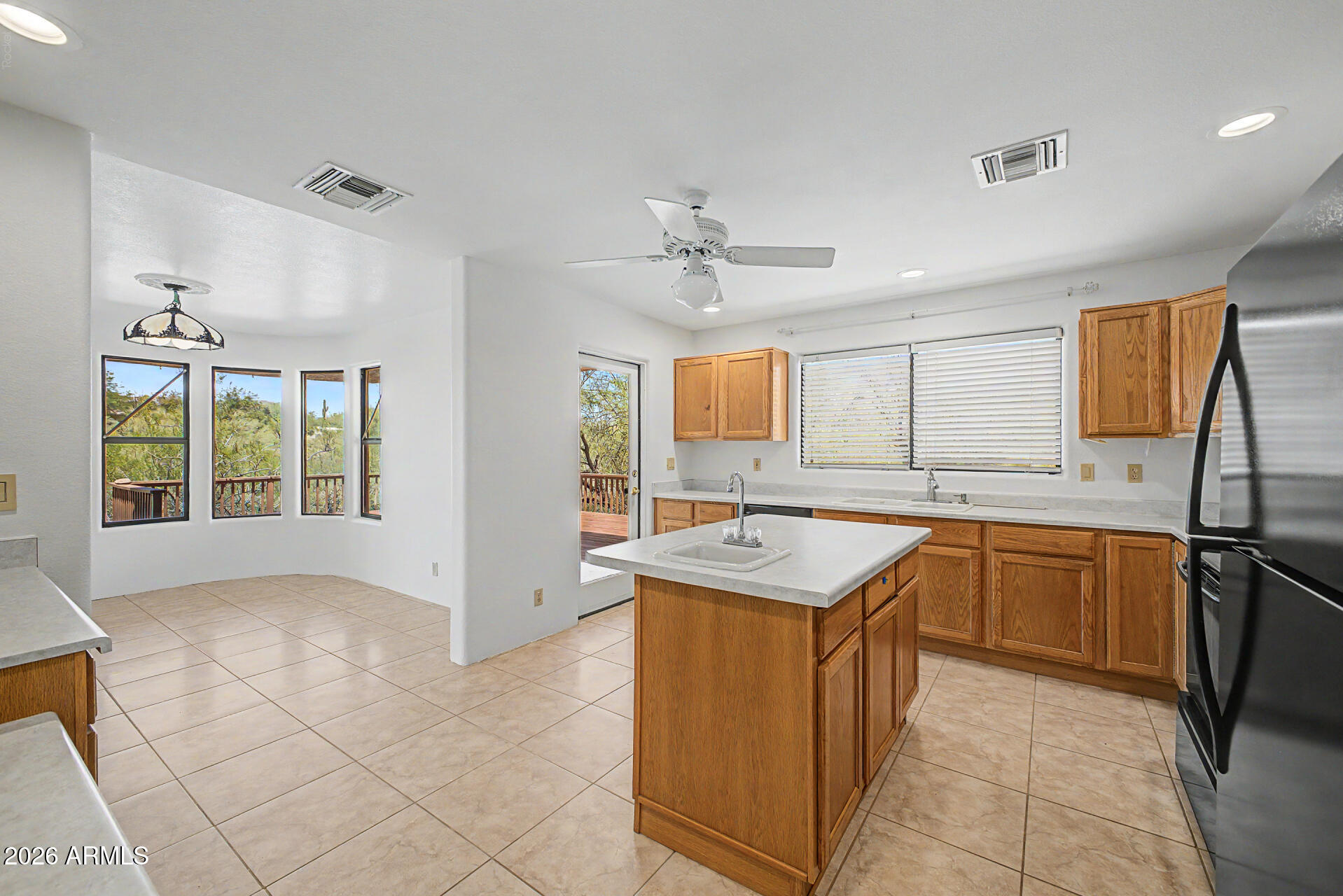 CAREFREE TOO - Residential