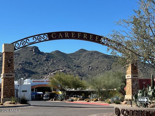 CAREFREE TOO - Residential