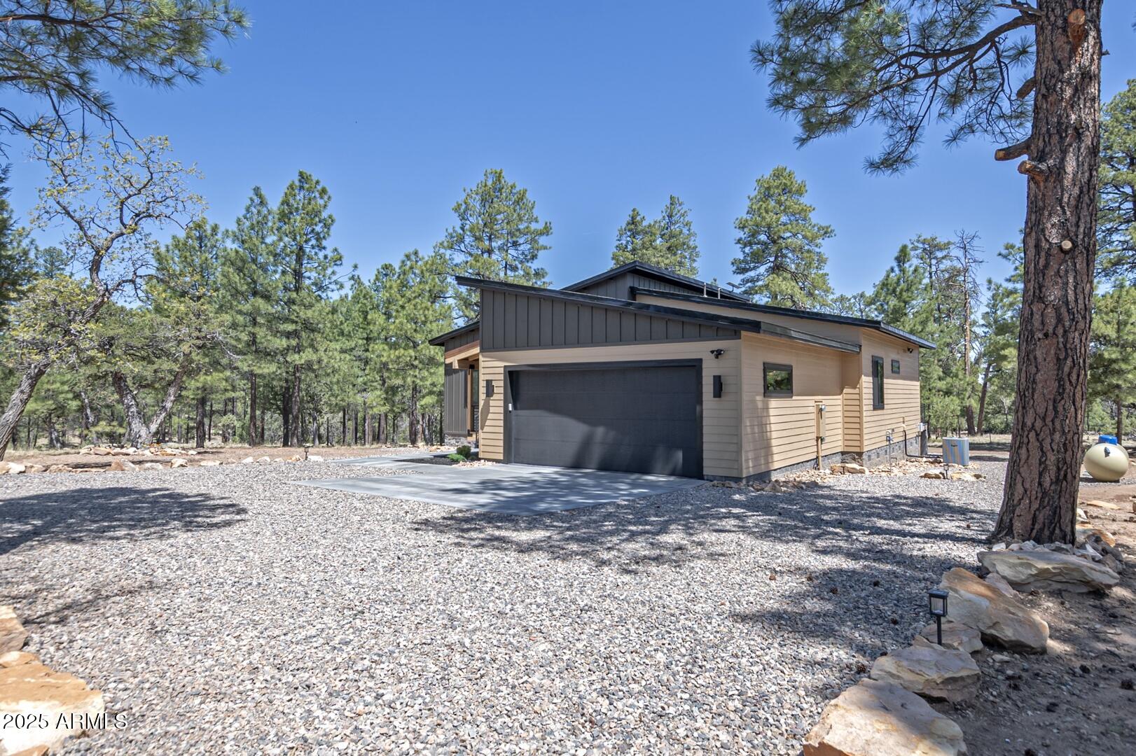 BLUE RIDGE ESTATES 02 - Residential