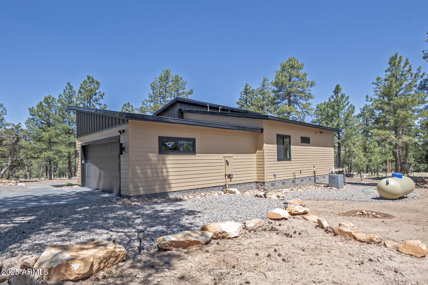 BLUE RIDGE ESTATES 02 - Residential