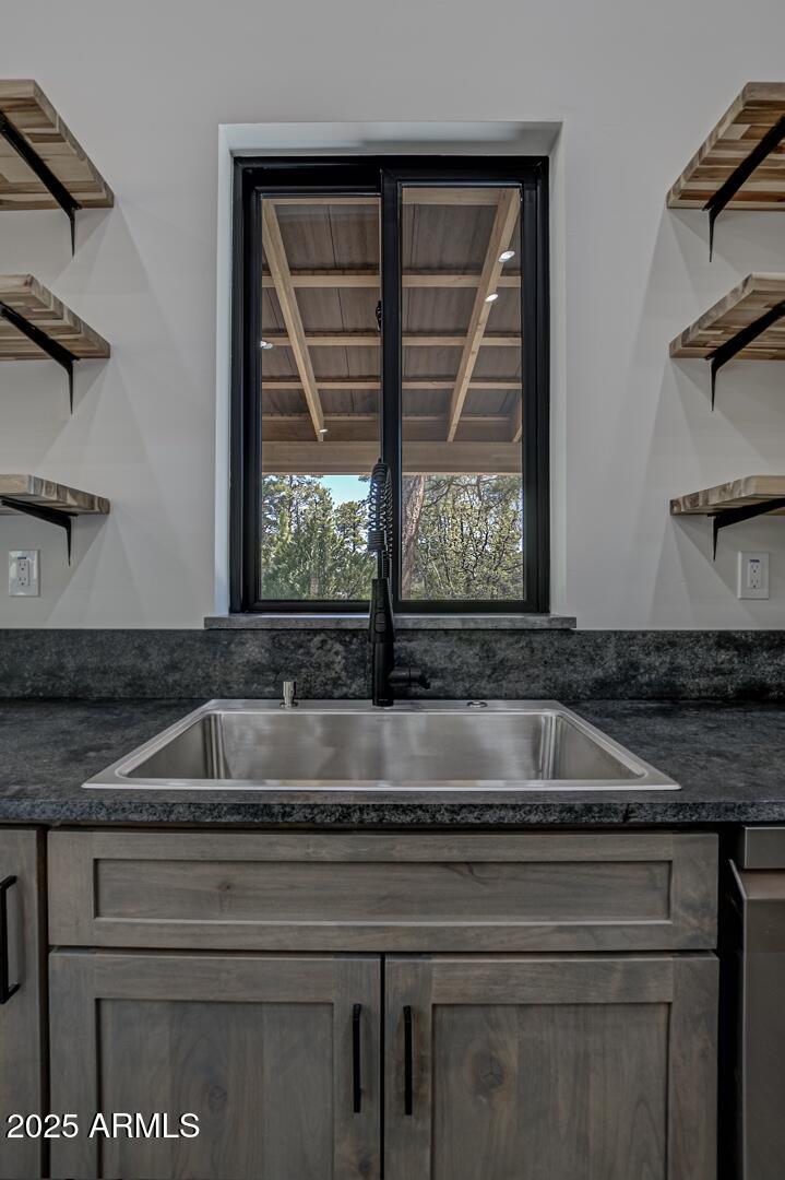 BLUE RIDGE ESTATES 02 - Residential