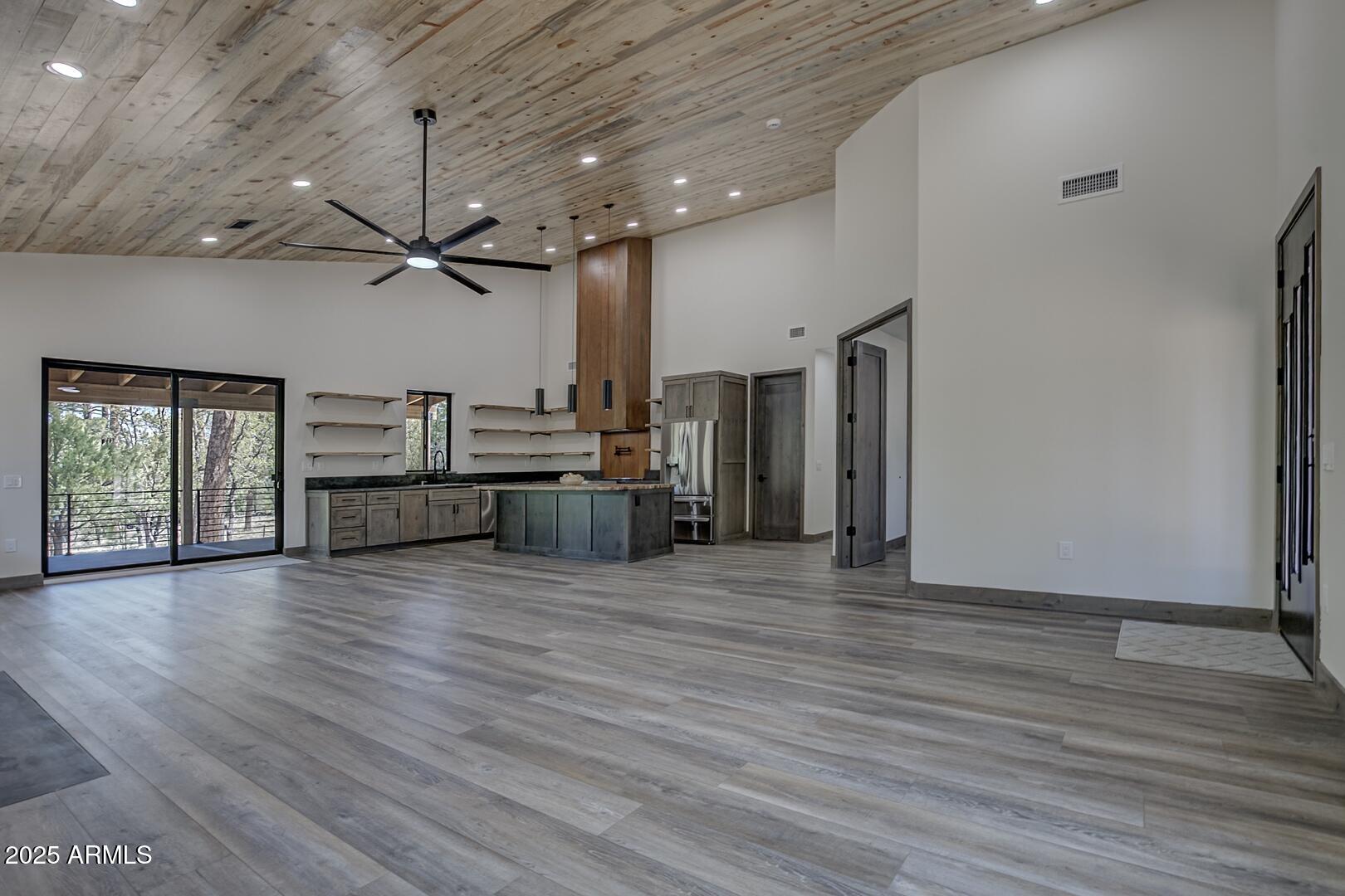 BLUE RIDGE ESTATES 02 - Residential