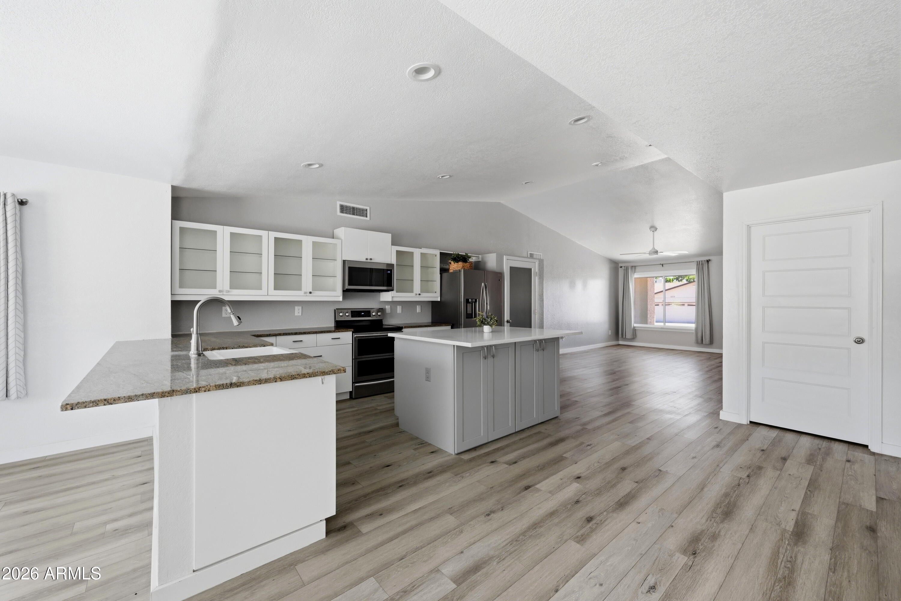 DESERT FOOTHILLS ESTATES - Residential